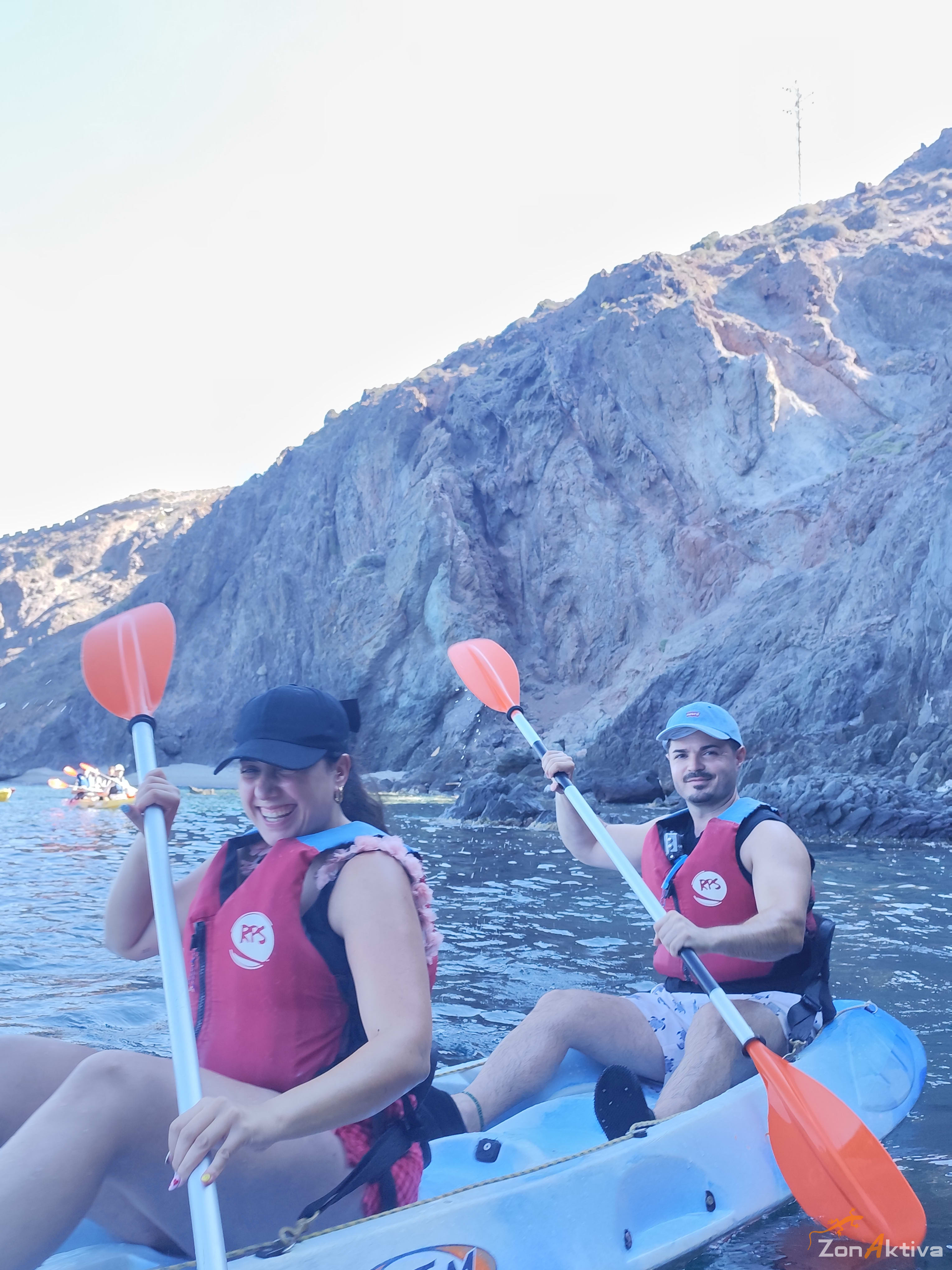 Kayaking in La Fabriquilla Arrecife de las Sirenas, Cabo de Gata – 4 July 2026 (photo 7)