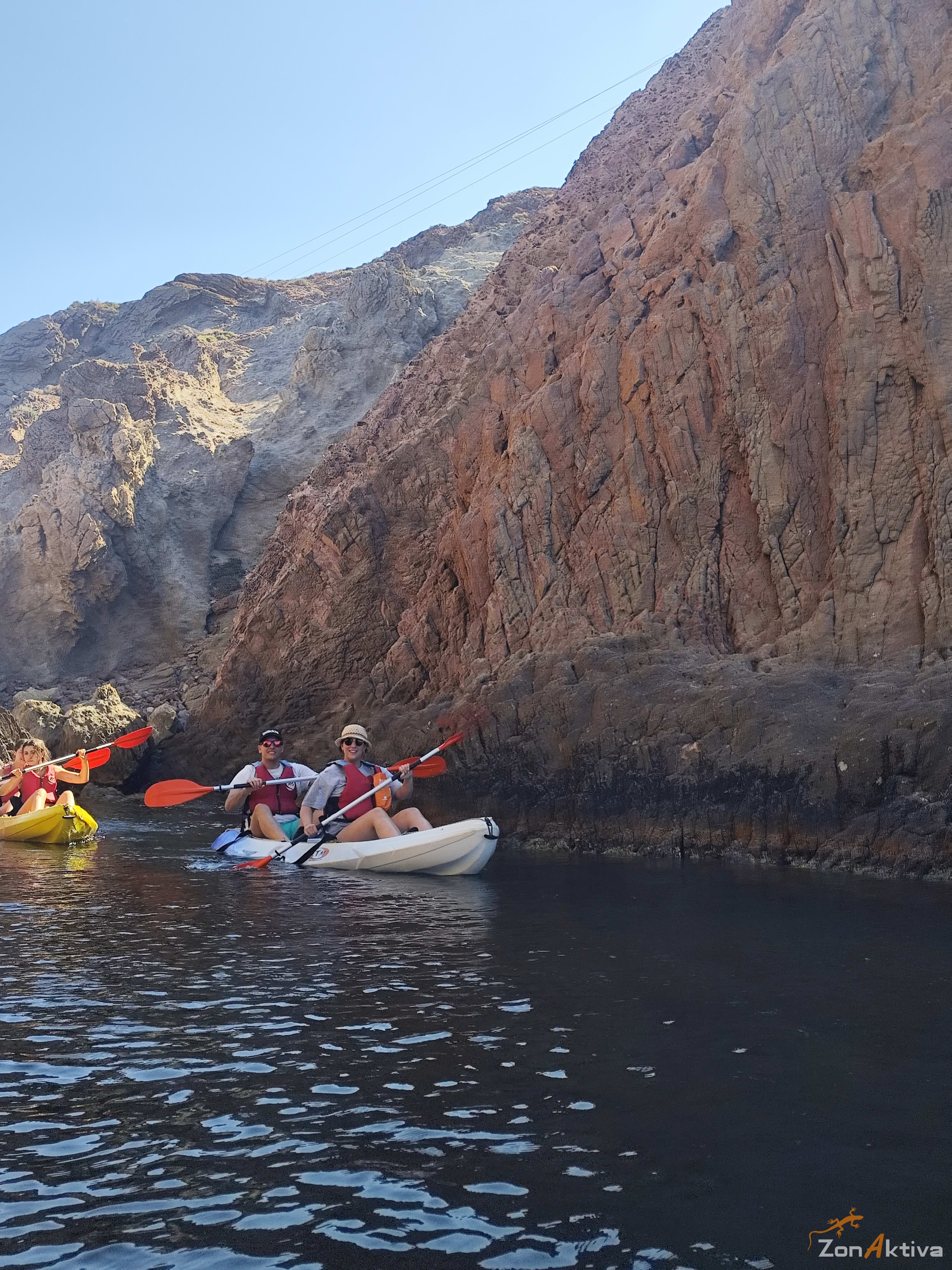 Kayaking in La Fabriquilla Arrecife de las Sirenas, Cabo de Gata – 4 July 2026 (photo 19)