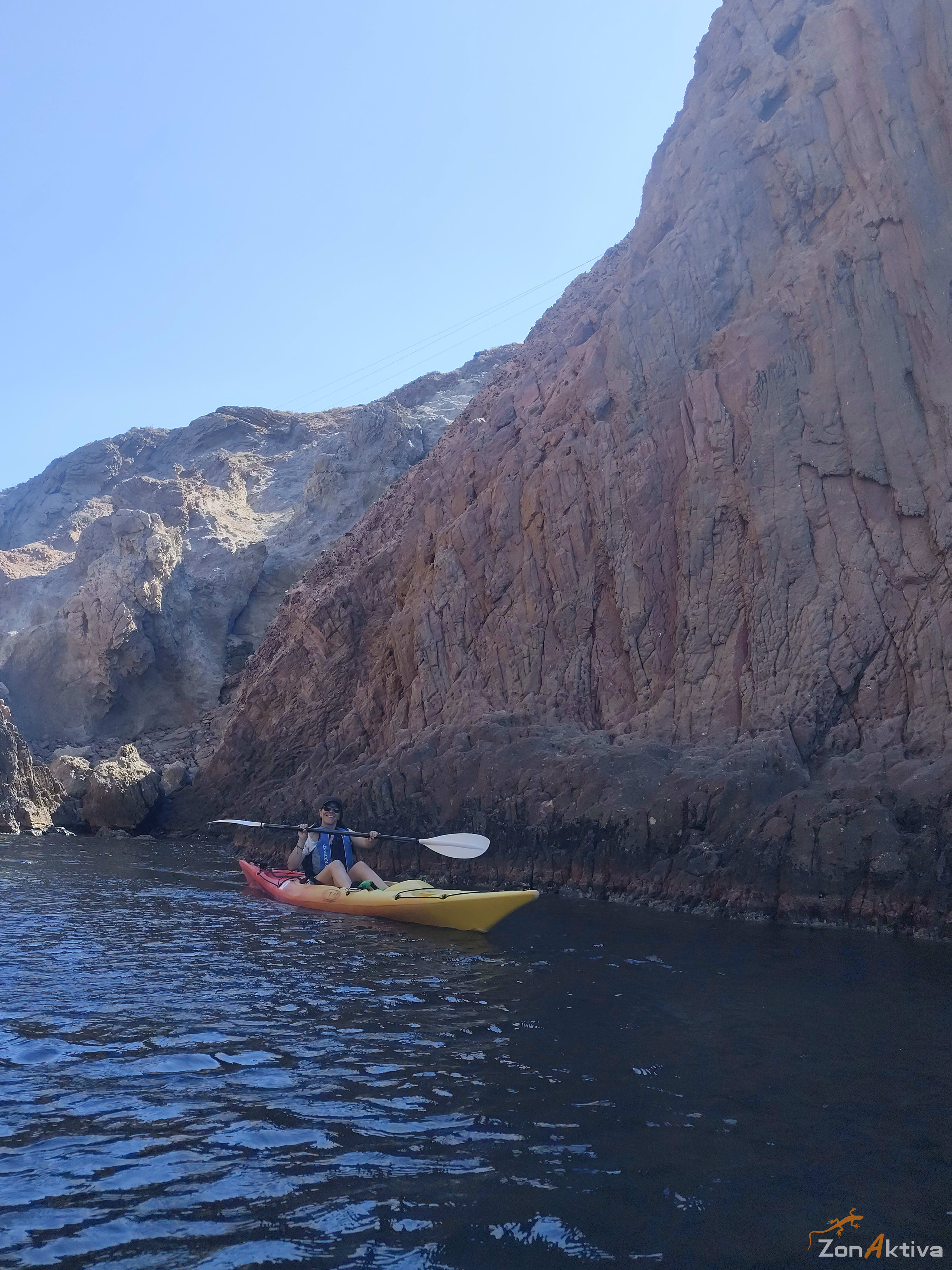 Kayaking in La Fabriquilla Arrecife de las Sirenas, Cabo de Gata – 4 July 2026 (photo 20)