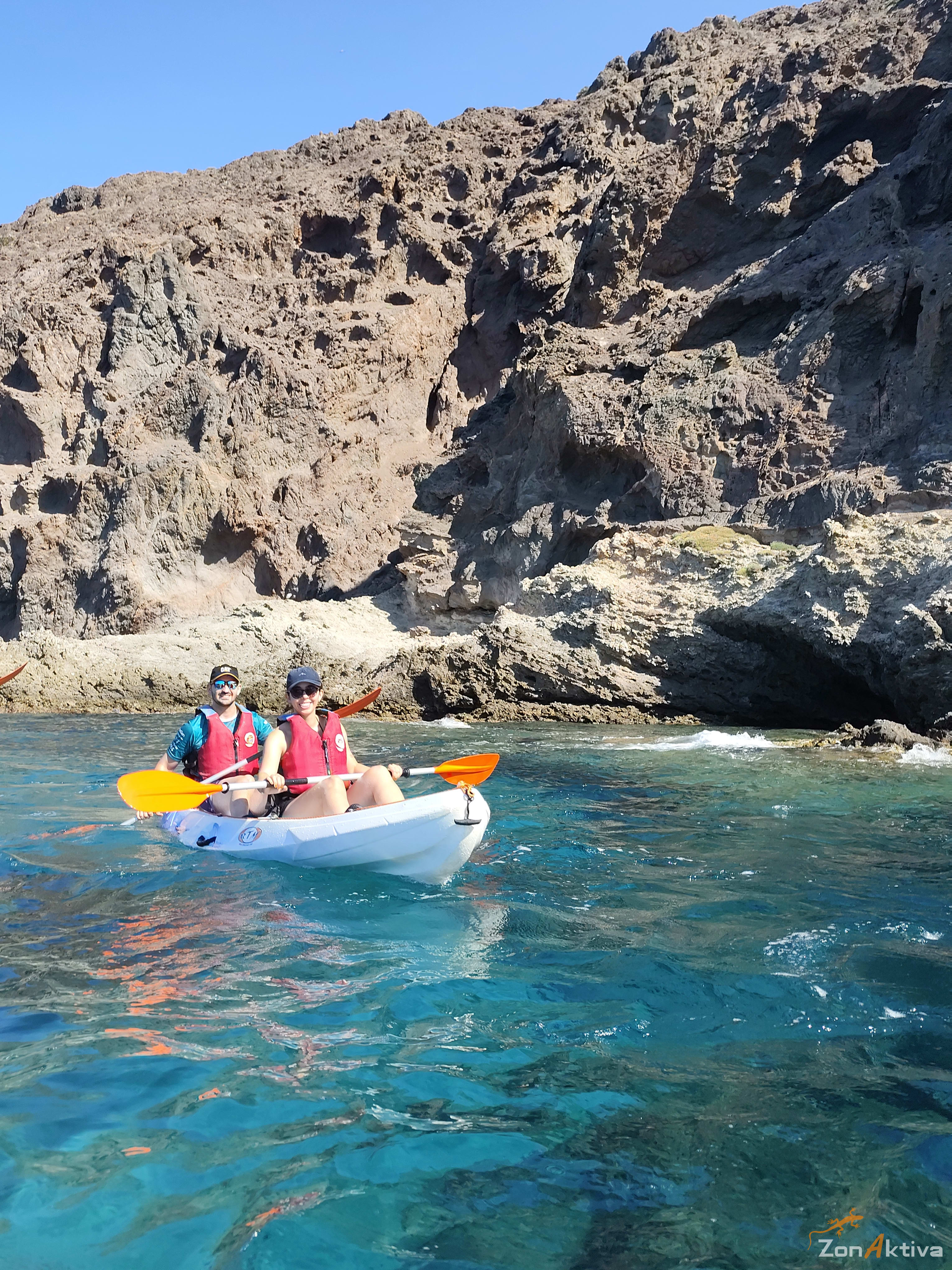 Kayaking in La Fabriquilla Arrecife de las Sirenas, Cabo de Gata – 4 July 2026 (photo 21)
