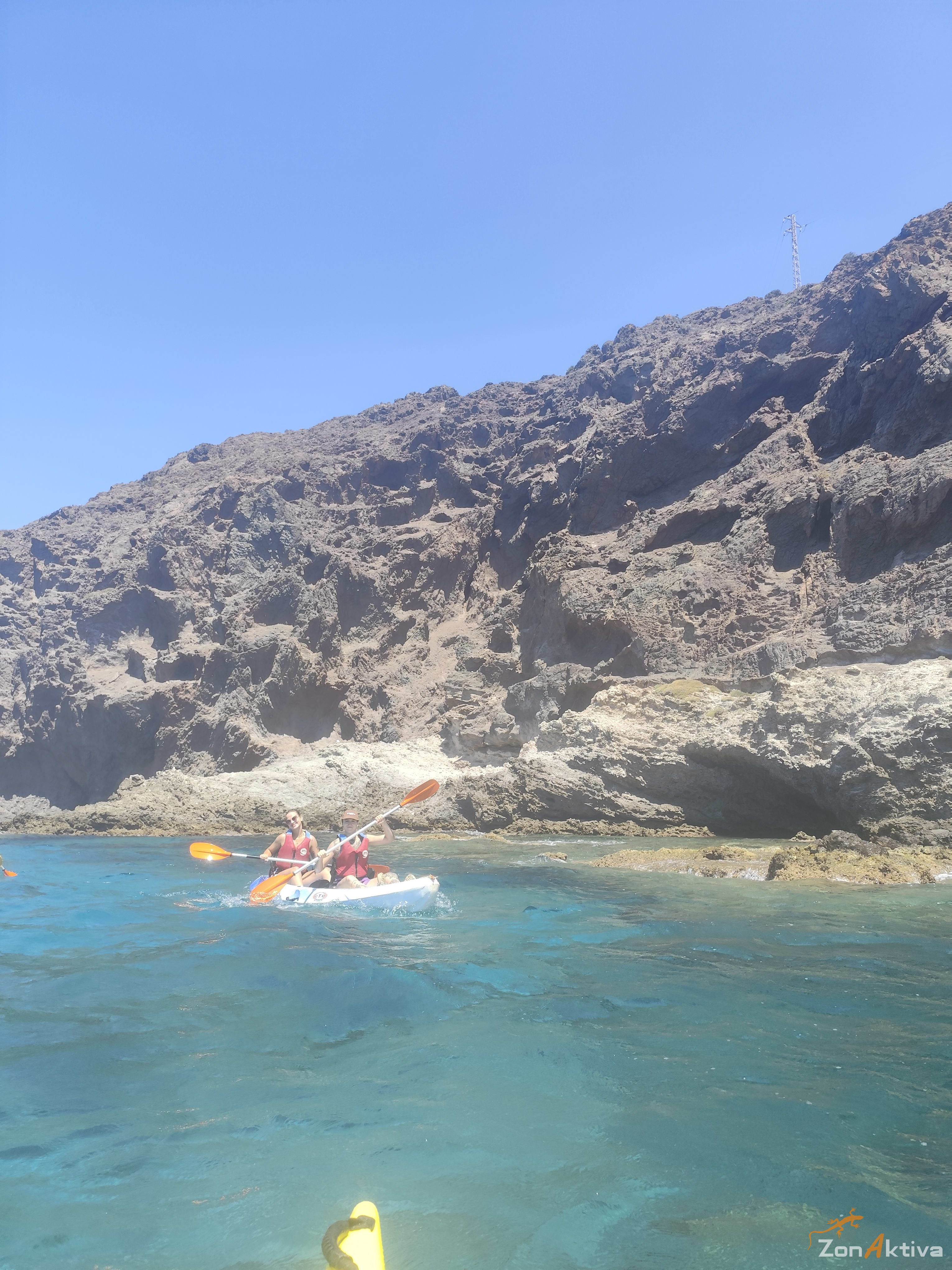 Kayaking in La Fabriquilla Arrecife de las Sirenas, Cabo de Gata – 5 July 2026 (photo 3)