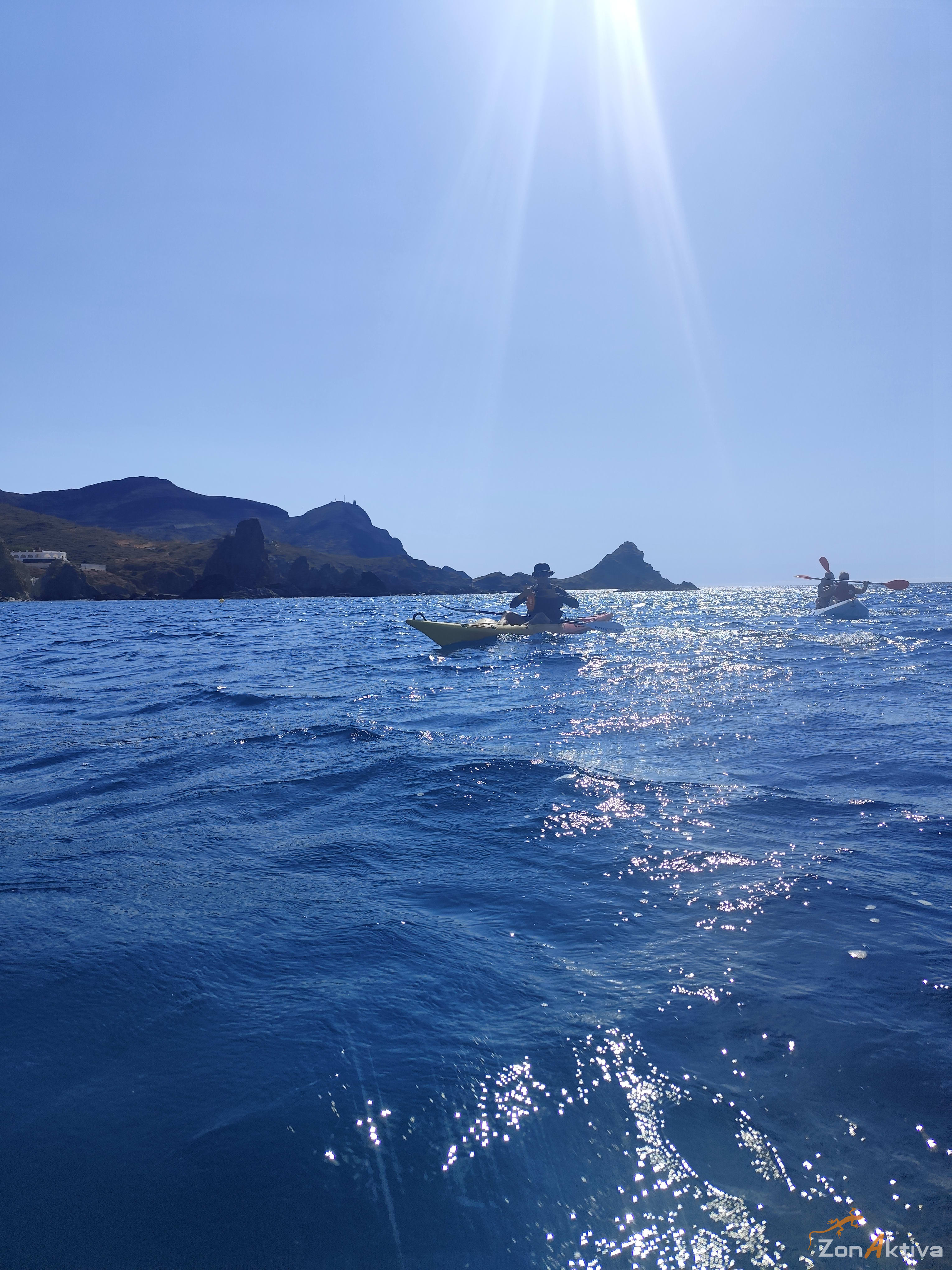 Kayaking in La Fabriquilla Arrecife de las Sirenas, Cabo de Gata – 6 July 2026 (photo 7)