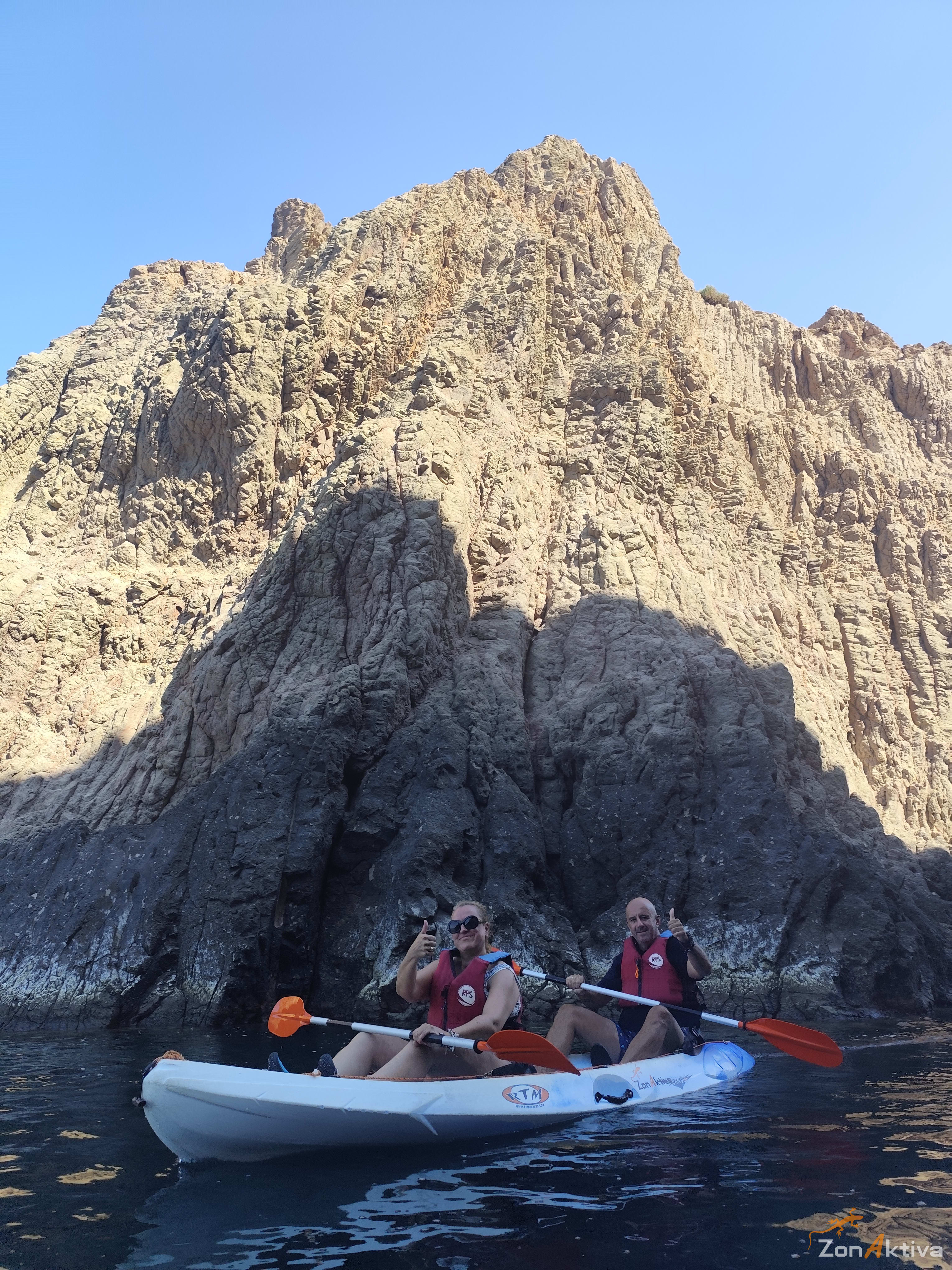 Kayaking in La Fabriquilla Arrecife de las Sirenas, Cabo de Gata – 6 July 2026 (photo 16)
