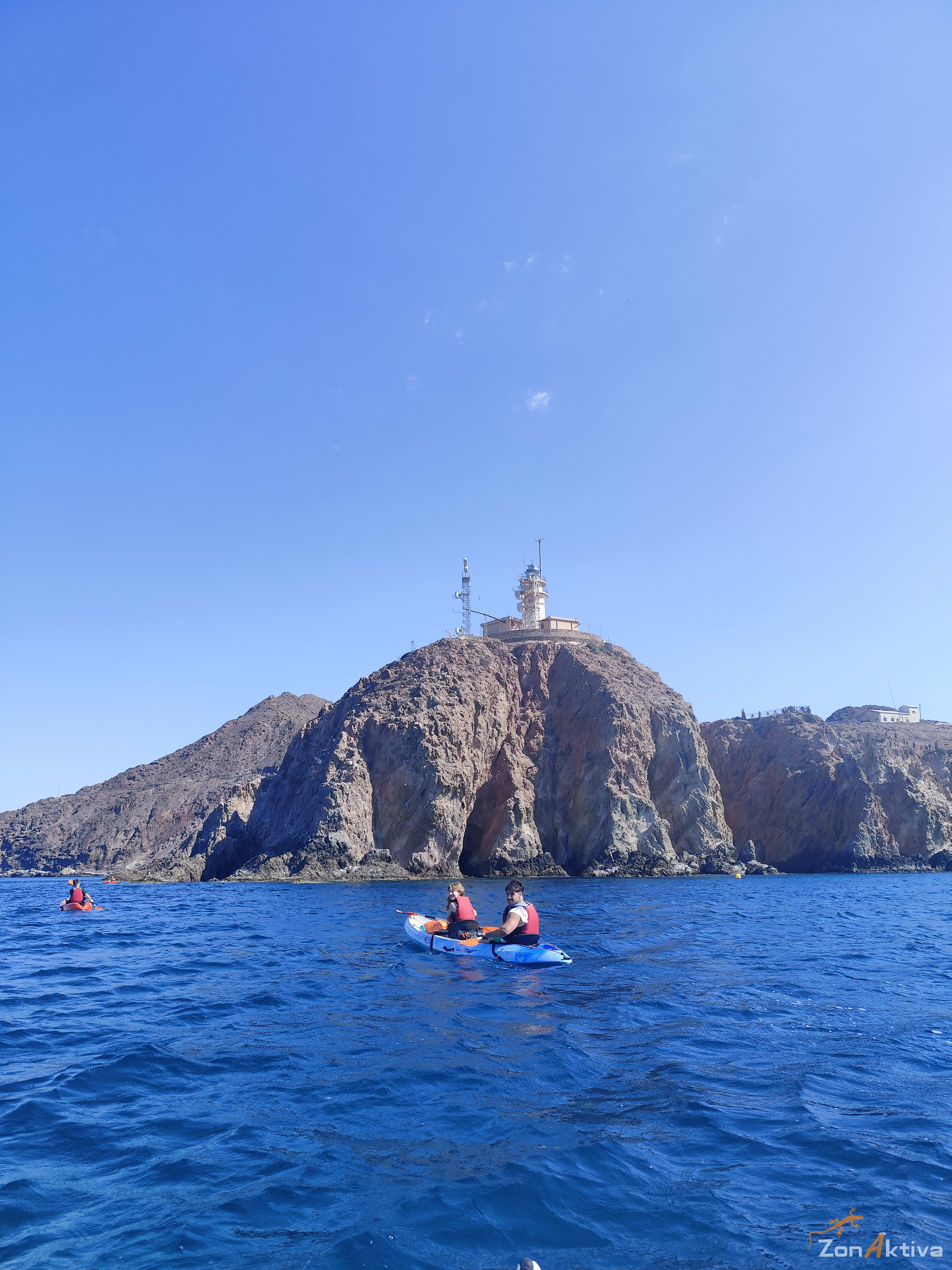 Kayaking in La Fabriquilla Arrecife de las Sirenas, Cabo de Gata – 6 July 2026 (photo 25)