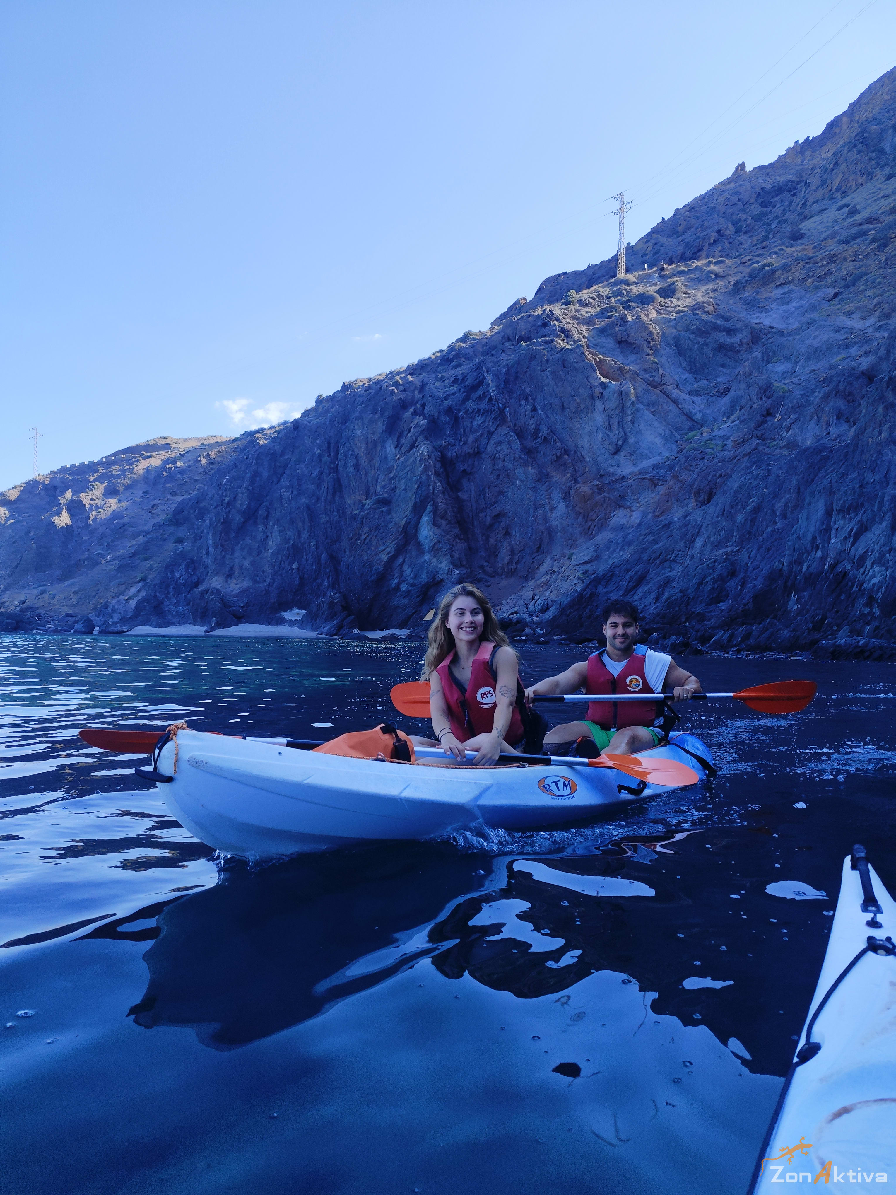 Kayaking in La Fabriquilla Arrecife de las Sirenas, Cabo de Gata – 6 July 2026 (photo 26)