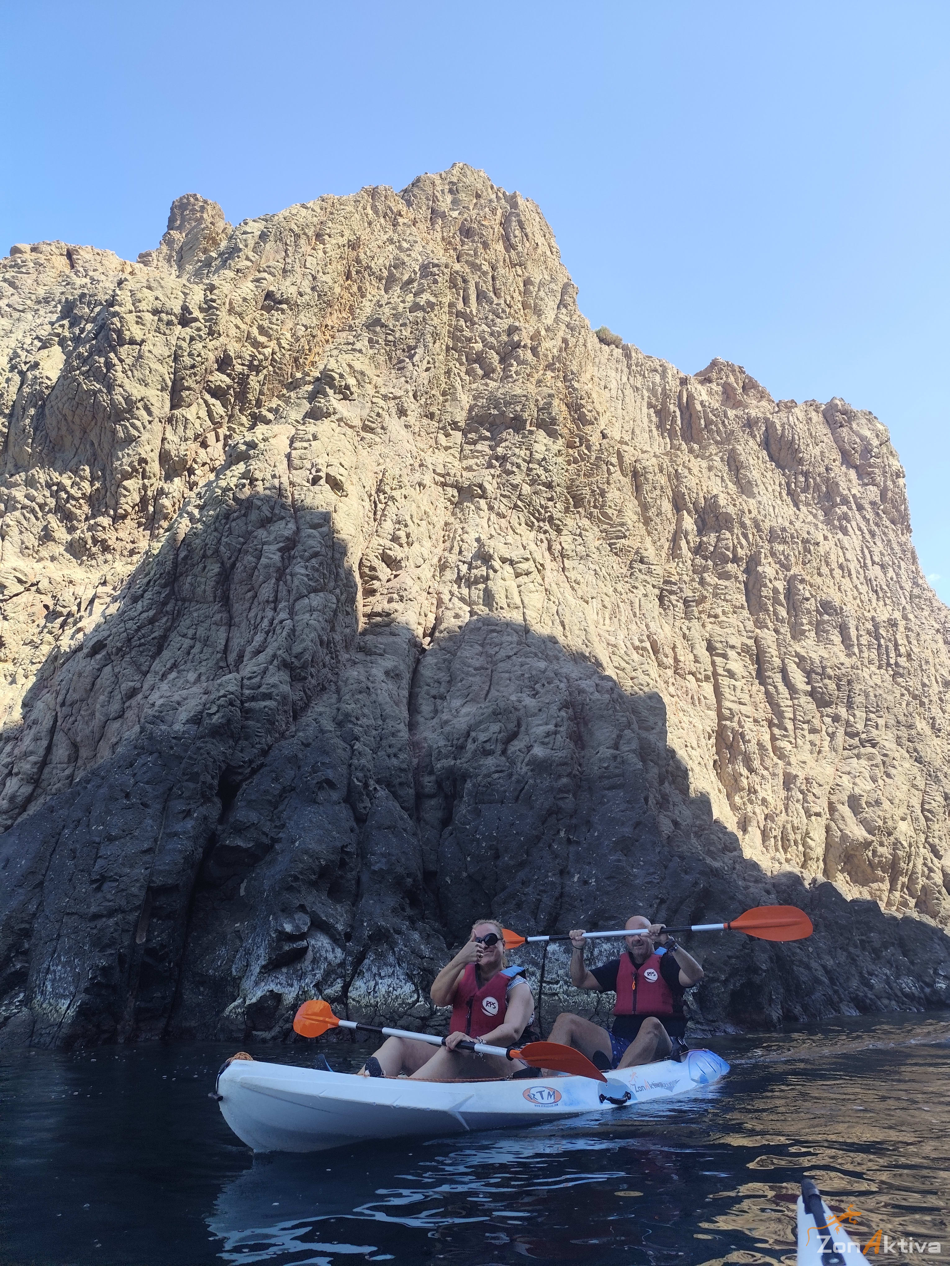 Kayaking in La Fabriquilla Arrecife de las Sirenas, Cabo de Gata – 6 July 2026 (photo 36)