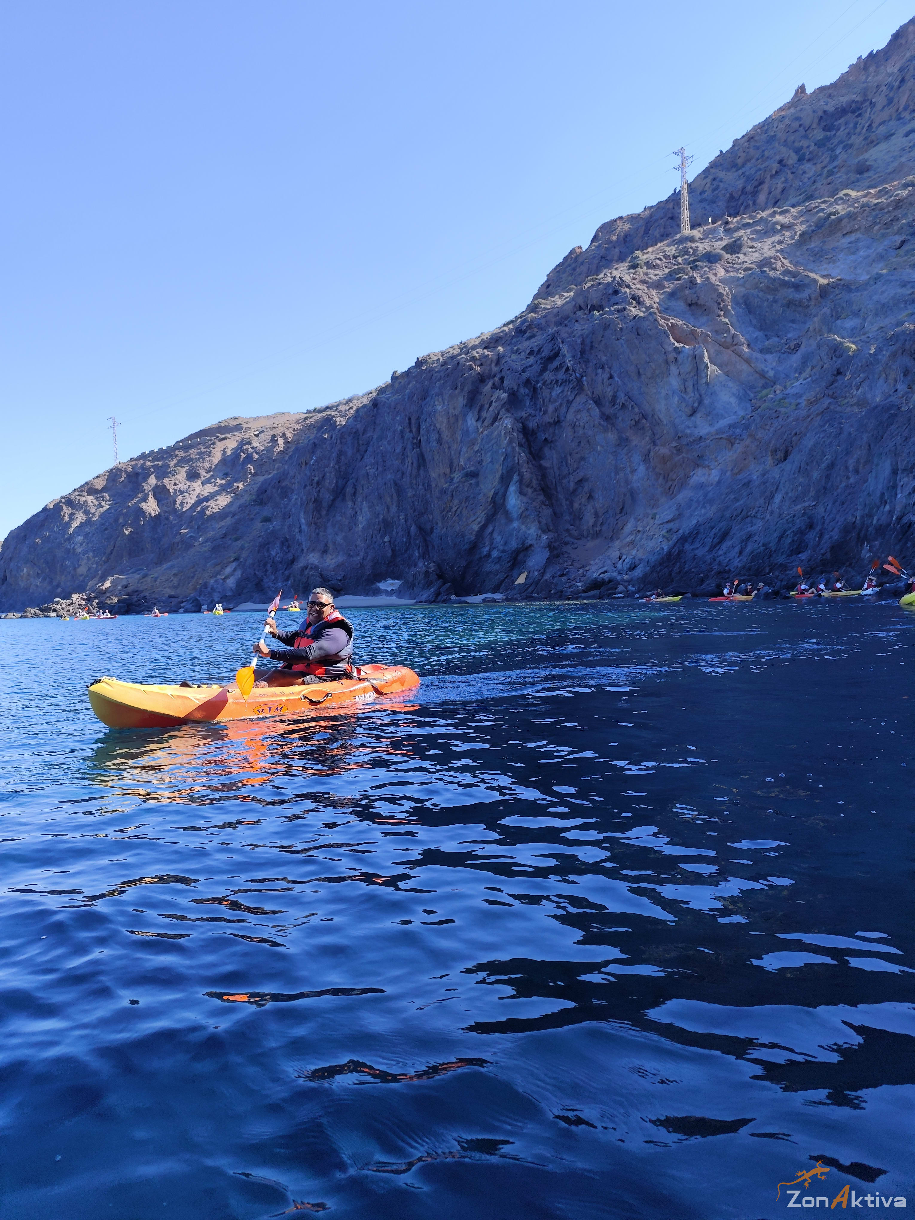 Kayaking in La Fabriquilla Arrecife de las Sirenas, Cabo de Gata – 7 July 2026 (photo 12)
