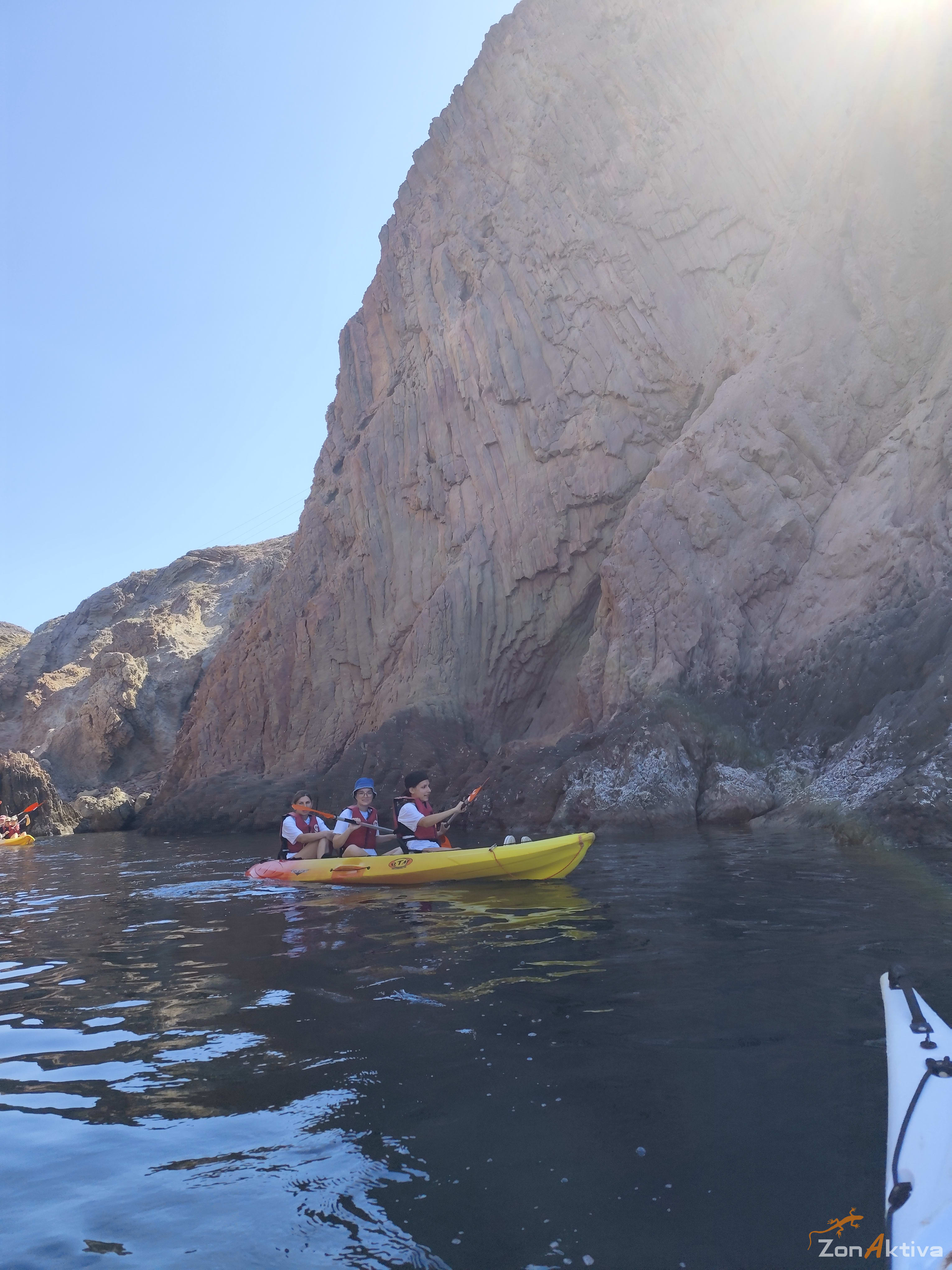 Kayaking in La Fabriquilla Arrecife de las Sirenas, Cabo de Gata – 7 July 2026 (photo 21)