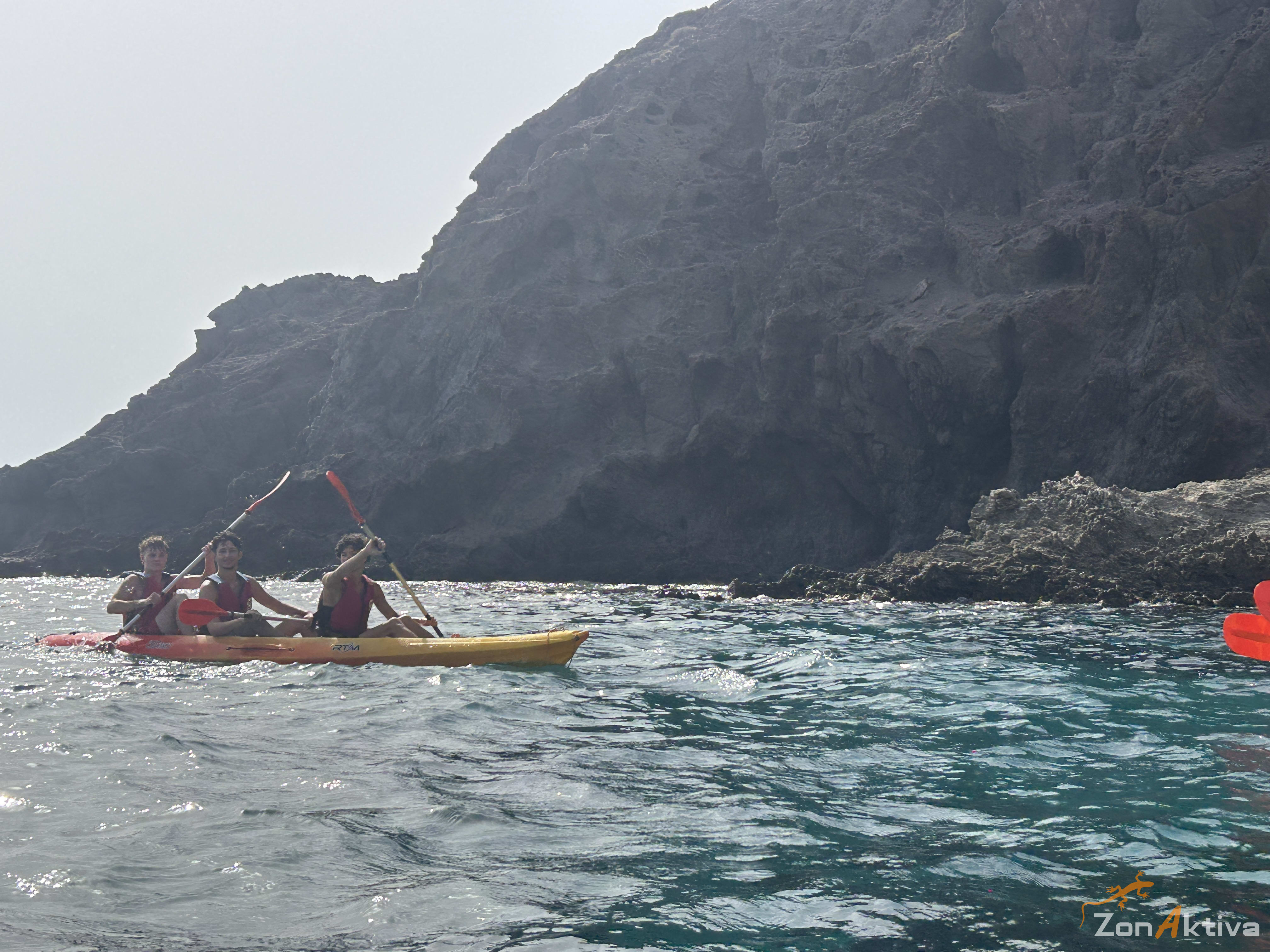 Kayaking in La Fabriquilla Arrecife de las Sirenas, Cabo de Gata – 22 July 2026 (photo 5)