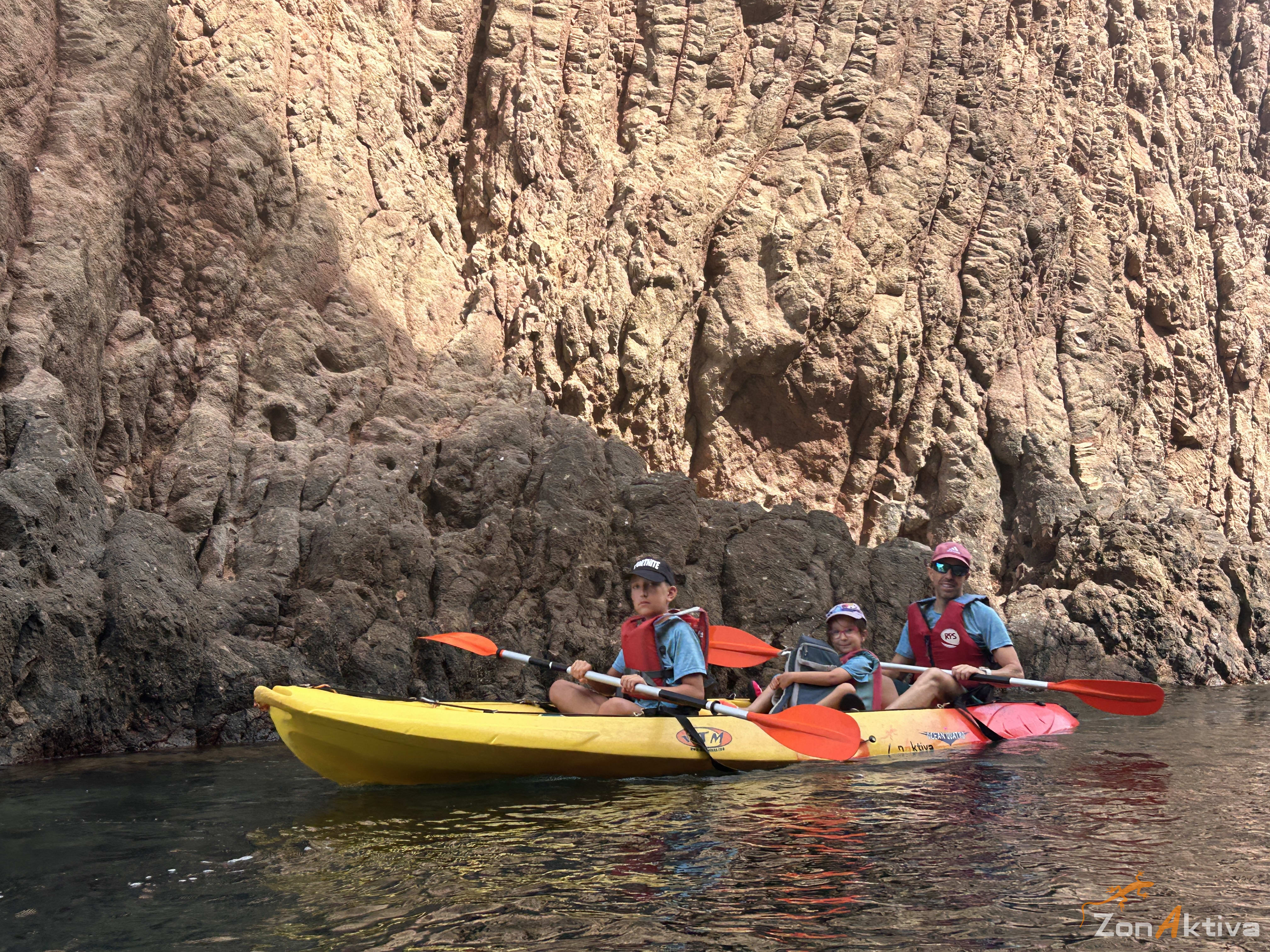 Kayaking in La Fabriquilla Arrecife de las Sirenas, Cabo de Gata – 22 July 2026 (photo 15)