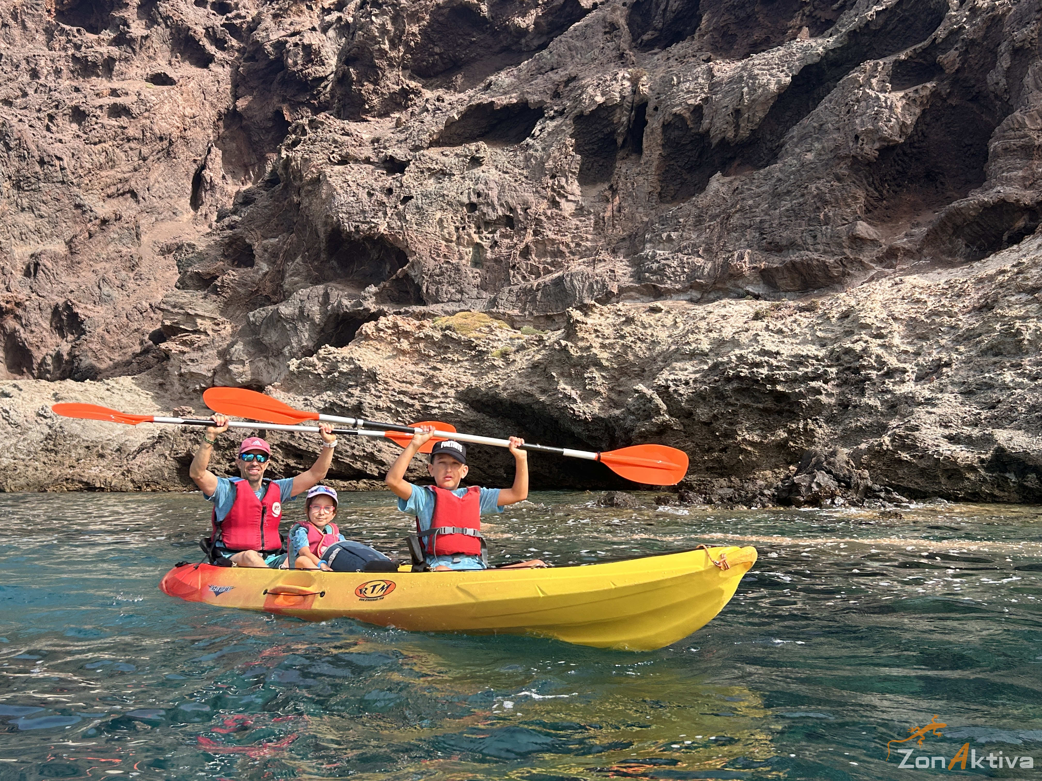 Kayaking in La Fabriquilla Arrecife de las Sirenas, Cabo de Gata – 22 July 2026 (photo 33)