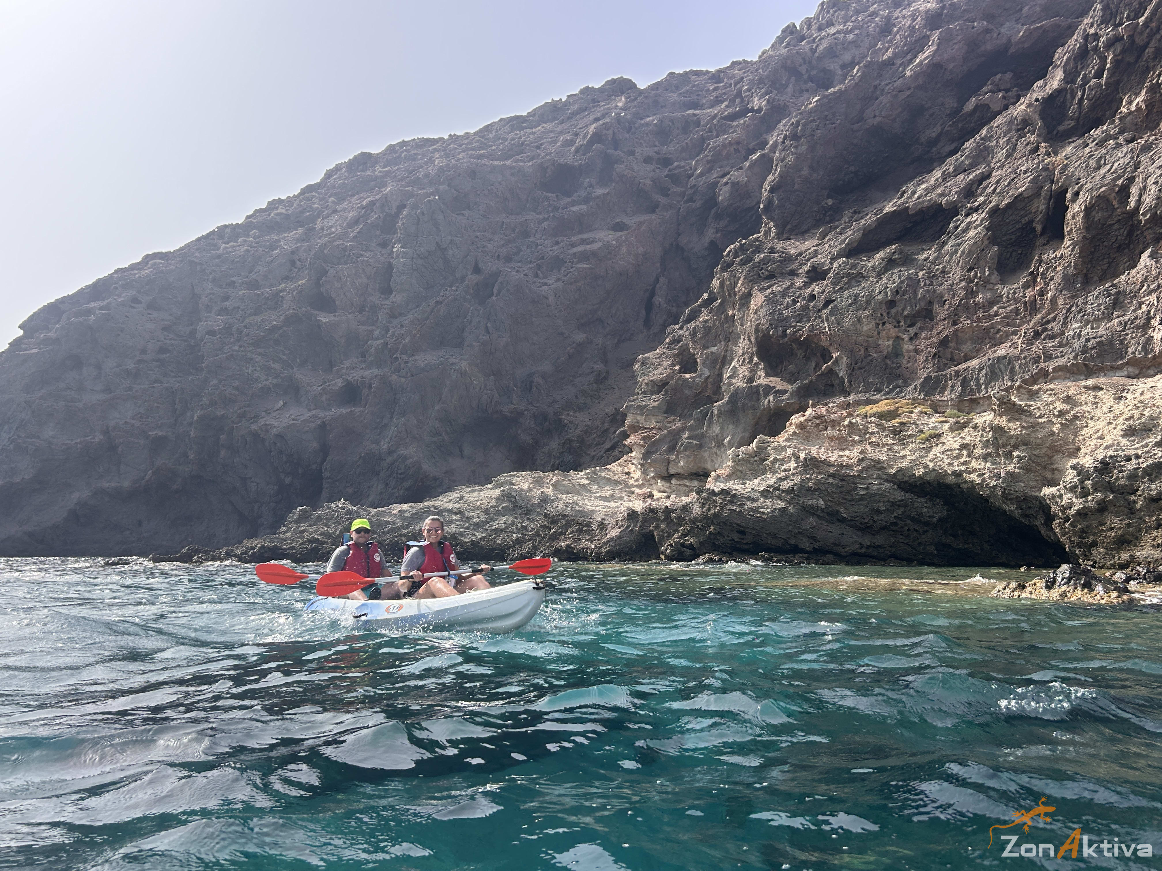 Kayaking in La Fabriquilla Arrecife de las Sirenas, Cabo de Gata – 22 July 2026 (photo 37)