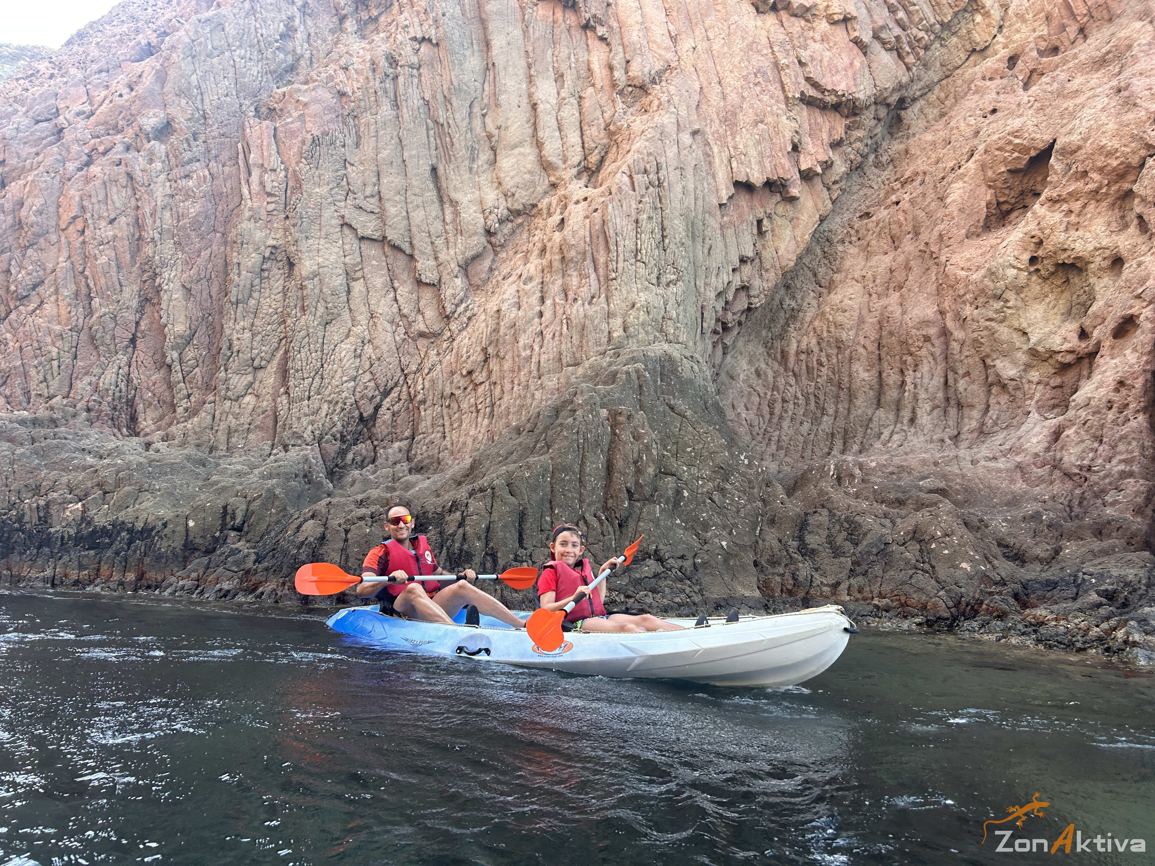 Kayaking in La Fabriquilla Arrecife de las Sirenas, Cabo de Gata – 27 July 2026 (photo 2)