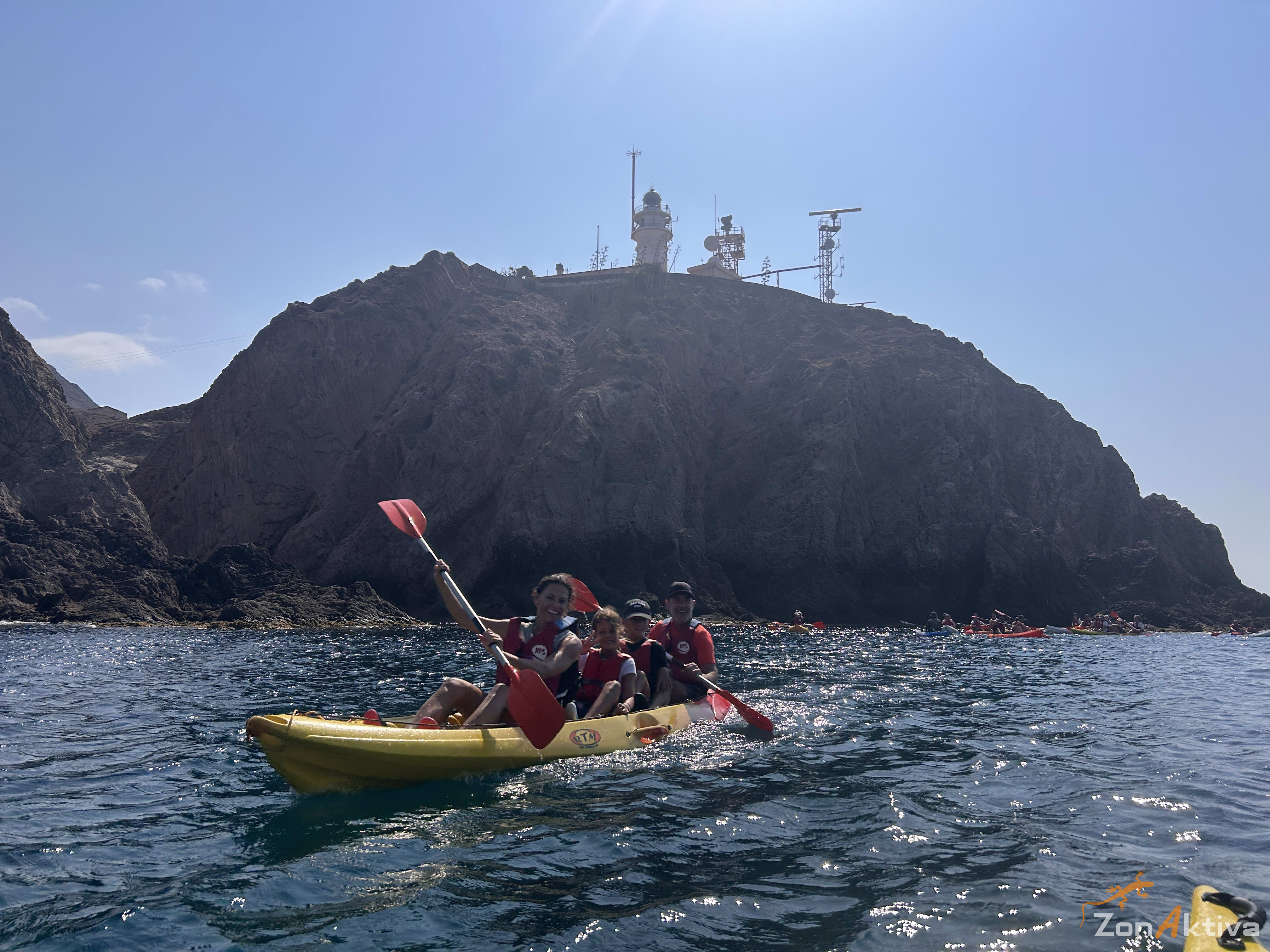 Kayaking in La Fabriquilla Arrecife de las Sirenas, Cabo de Gata – 27 July 2026 (photo 3)