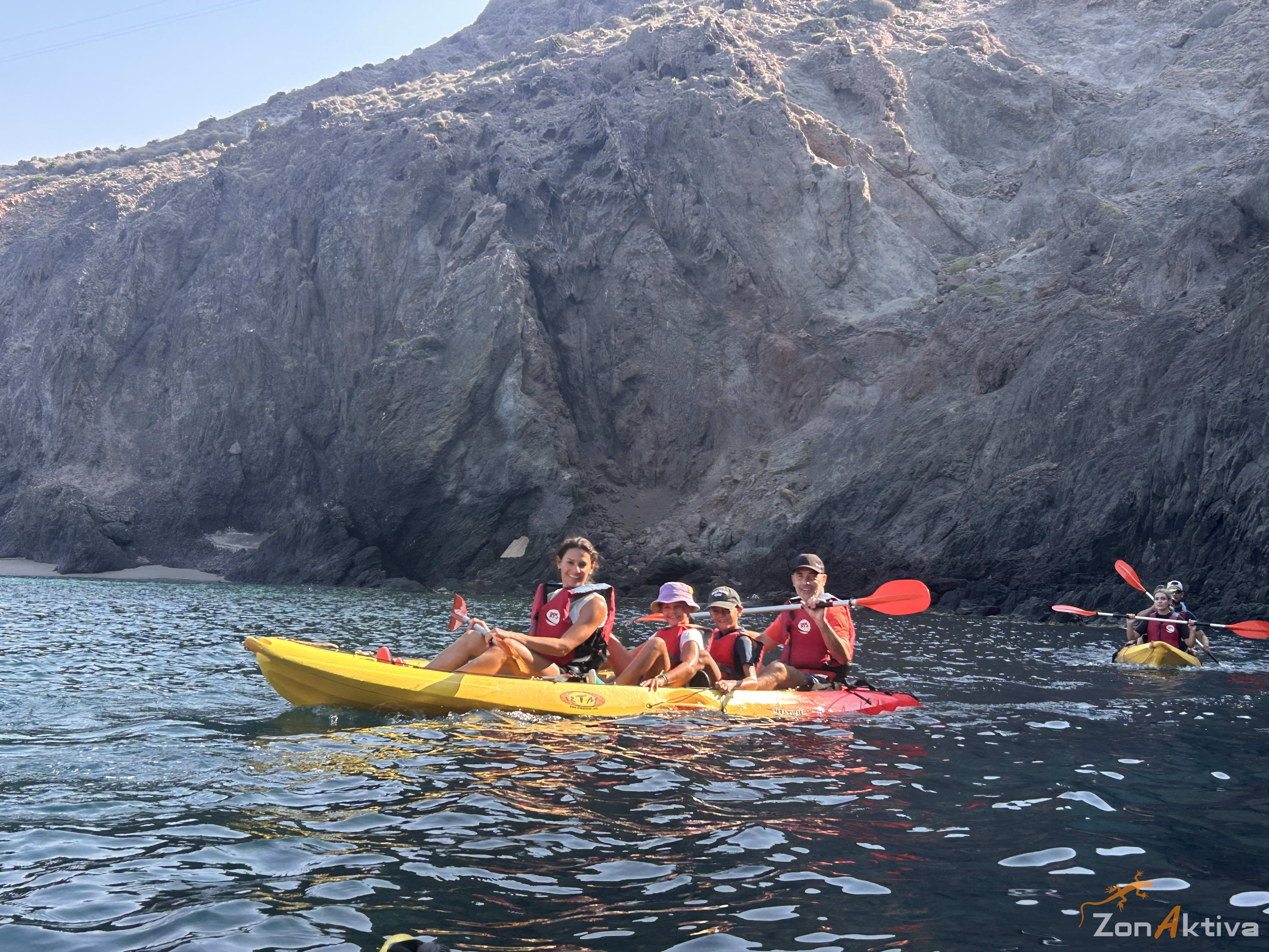 Kayaking in La Fabriquilla Arrecife de las Sirenas, Cabo de Gata – 27 July 2026 (photo 8)