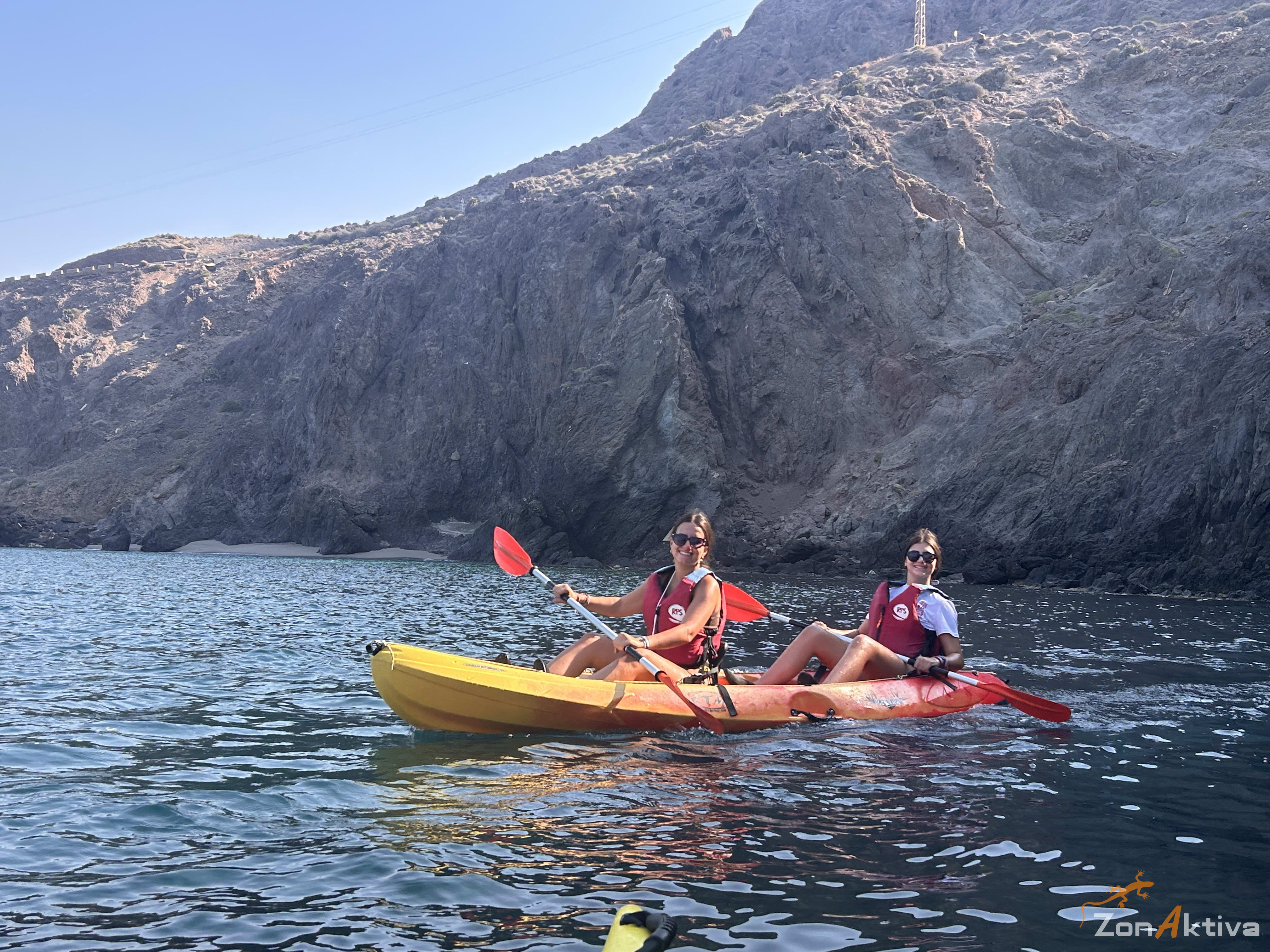 Kayaking in La Fabriquilla Arrecife de las Sirenas, Cabo de Gata – 27 July 2026 (photo 18)