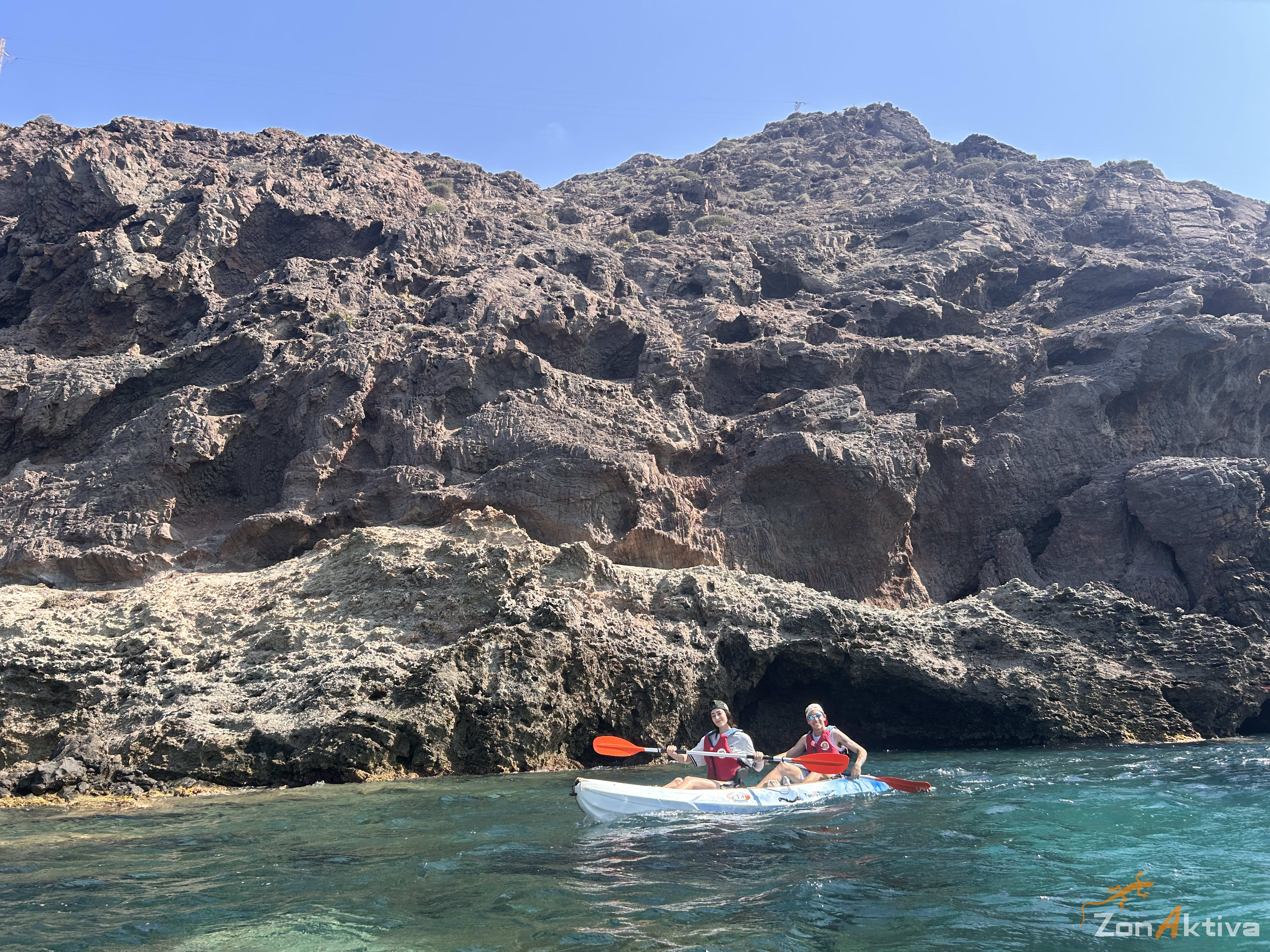 Kayaking in La Fabriquilla Arrecife de las Sirenas, Cabo de Gata – 27 July 2026 (photo 22)