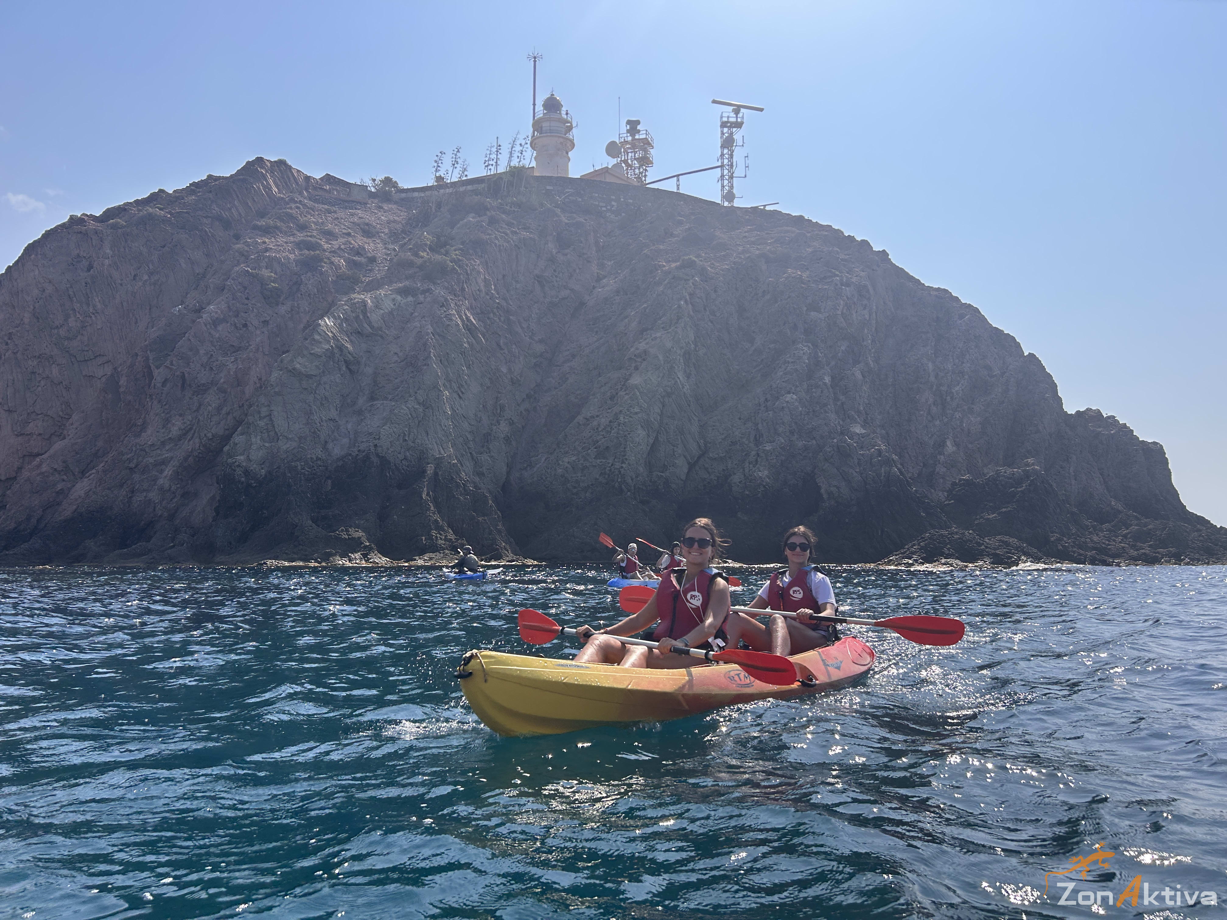 Kayaking in La Fabriquilla Arrecife de las Sirenas, Cabo de Gata – 27 July 2026 (photo 33)