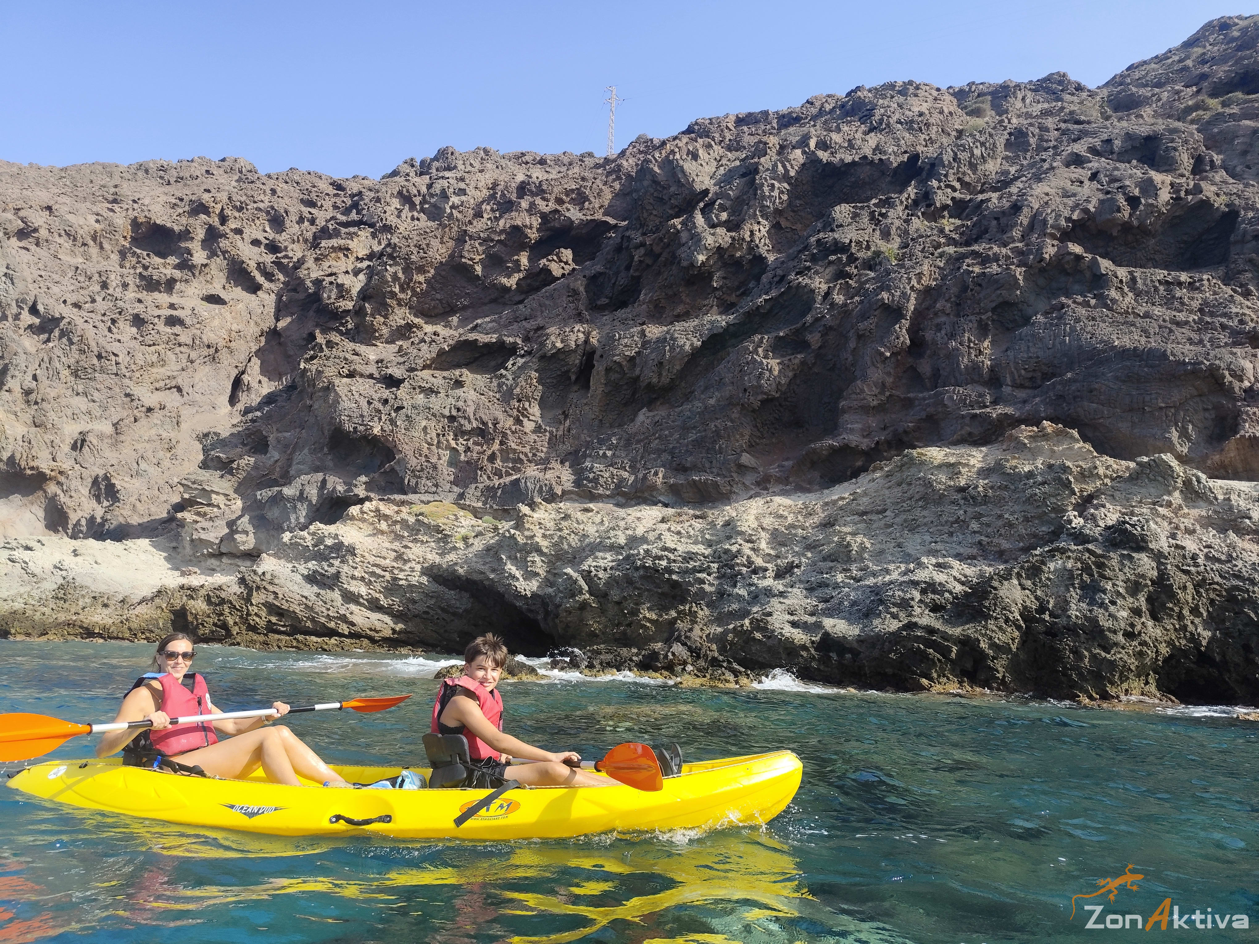 Kayaking in La Fabriquilla Arrecife de las Sirenas, Cabo de Gata – 29 July 2026 (photo 12)