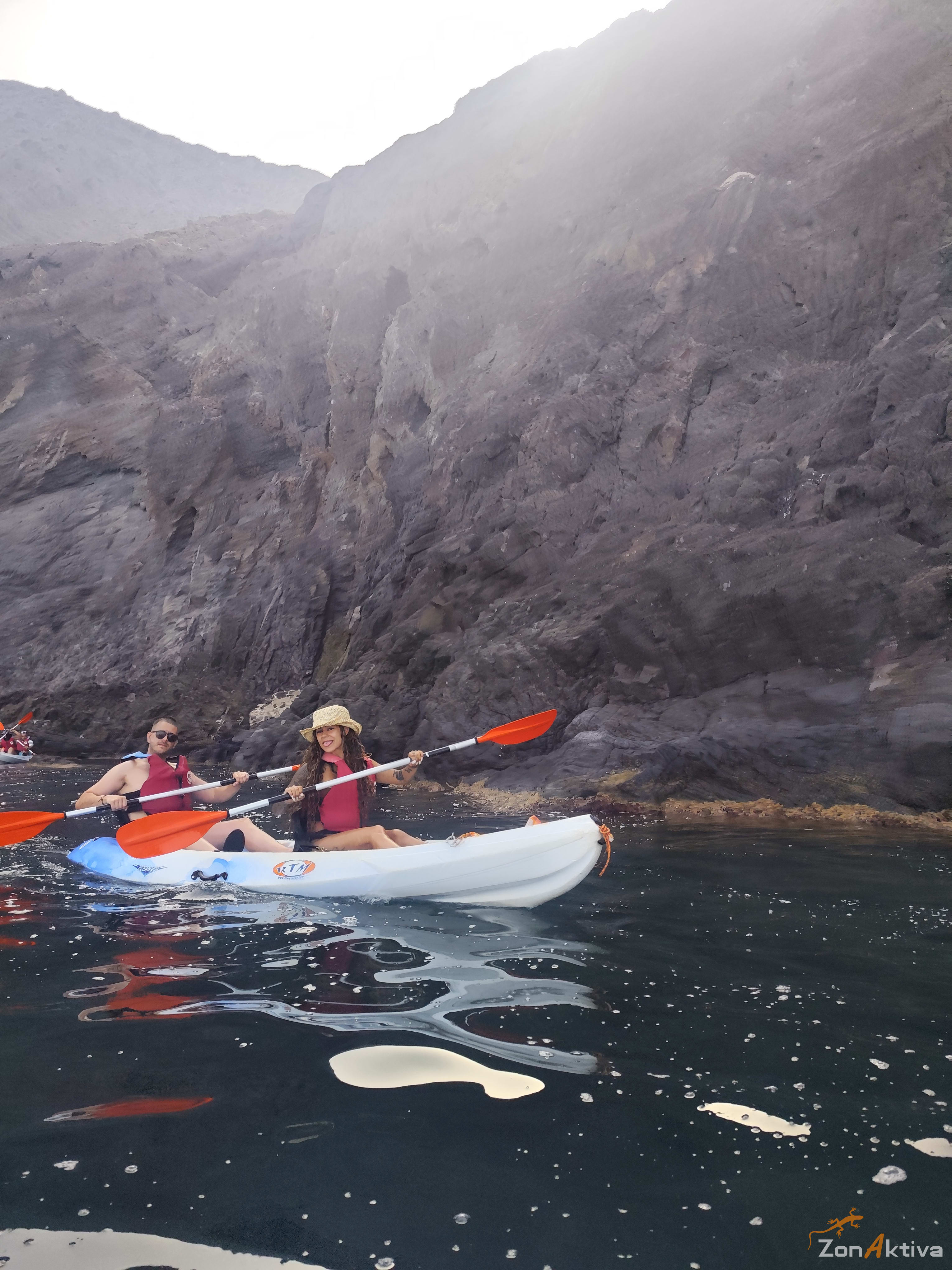 Kayaking in La Fabriquilla Arrecife de las Sirenas, Cabo de Gata – 29 July 2026 (photo 26)