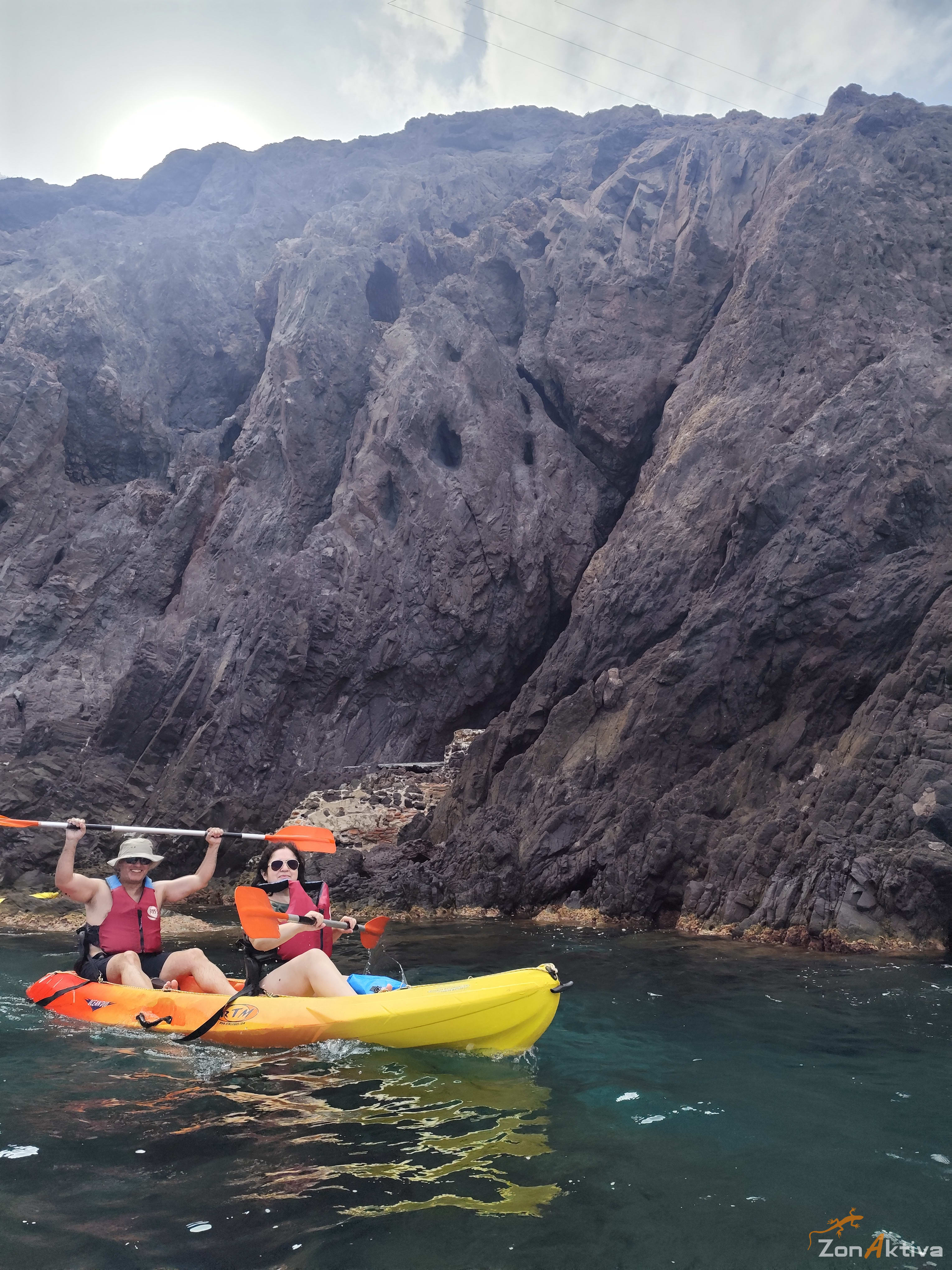 Kayaking in La Fabriquilla Arrecife de las Sirenas, Cabo de Gata – 30 July 2026 (photo 3)