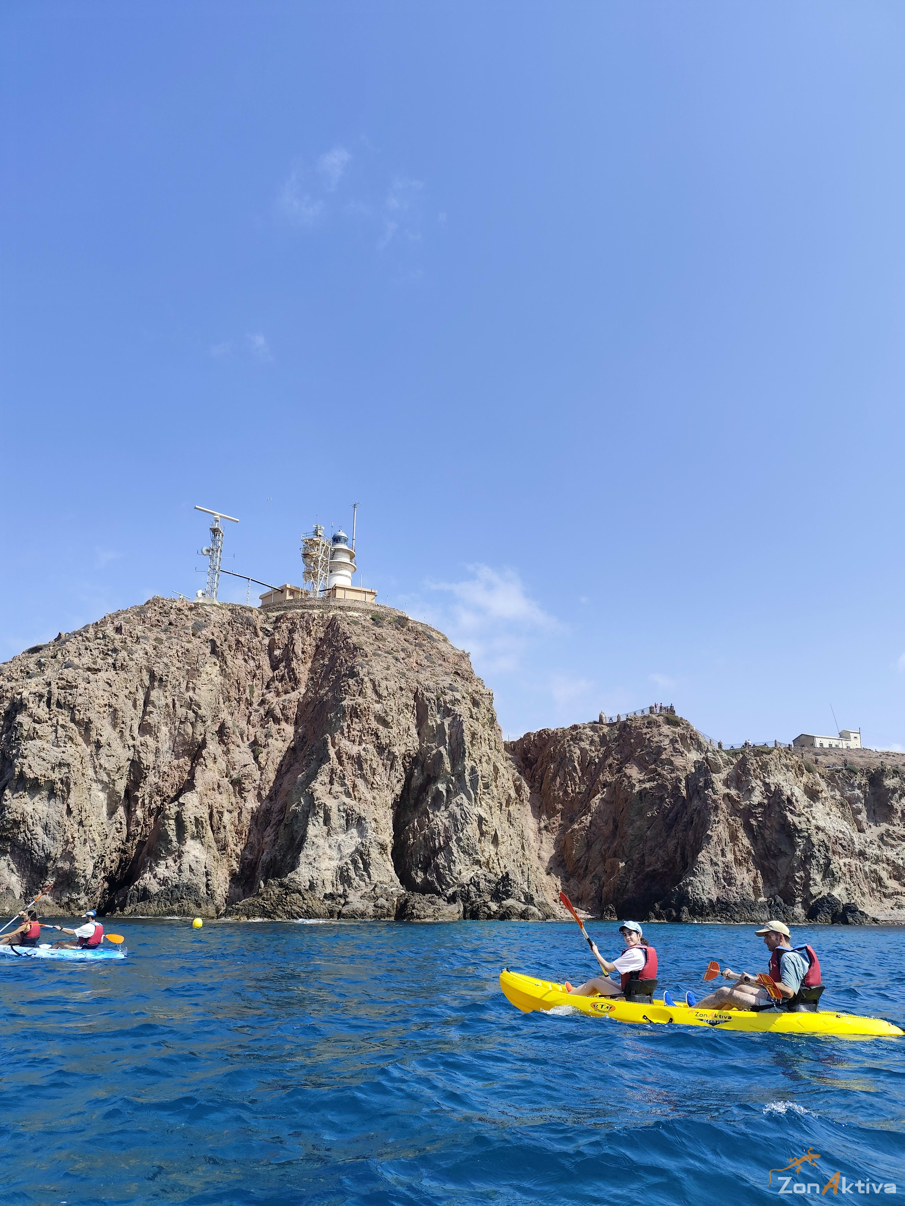 Kayaking in La Fabriquilla Arrecife de las Sirenas, Cabo de Gata – 30 July 2026 (photo 4)