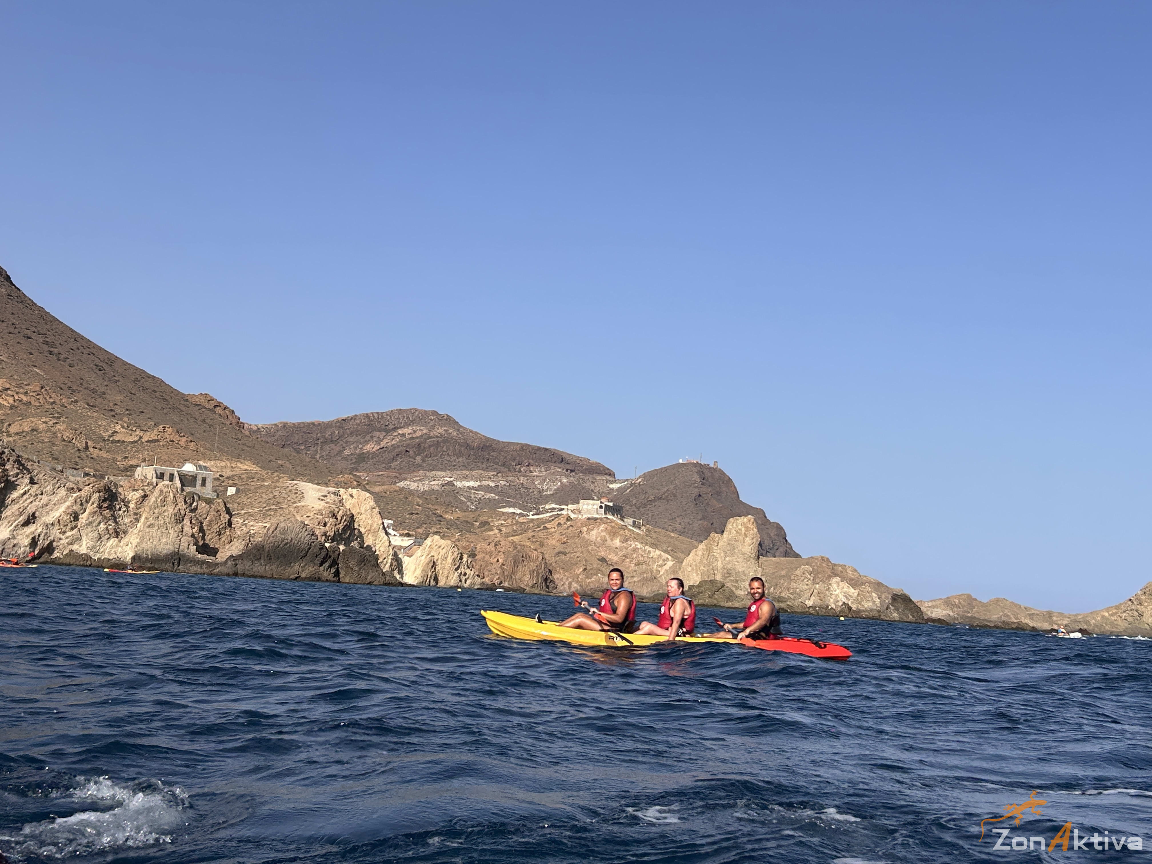 Kayaking in La Fabriquilla Arrecife de las Sirenas, Cabo de Gata – 30 July 2026 (photo 7)