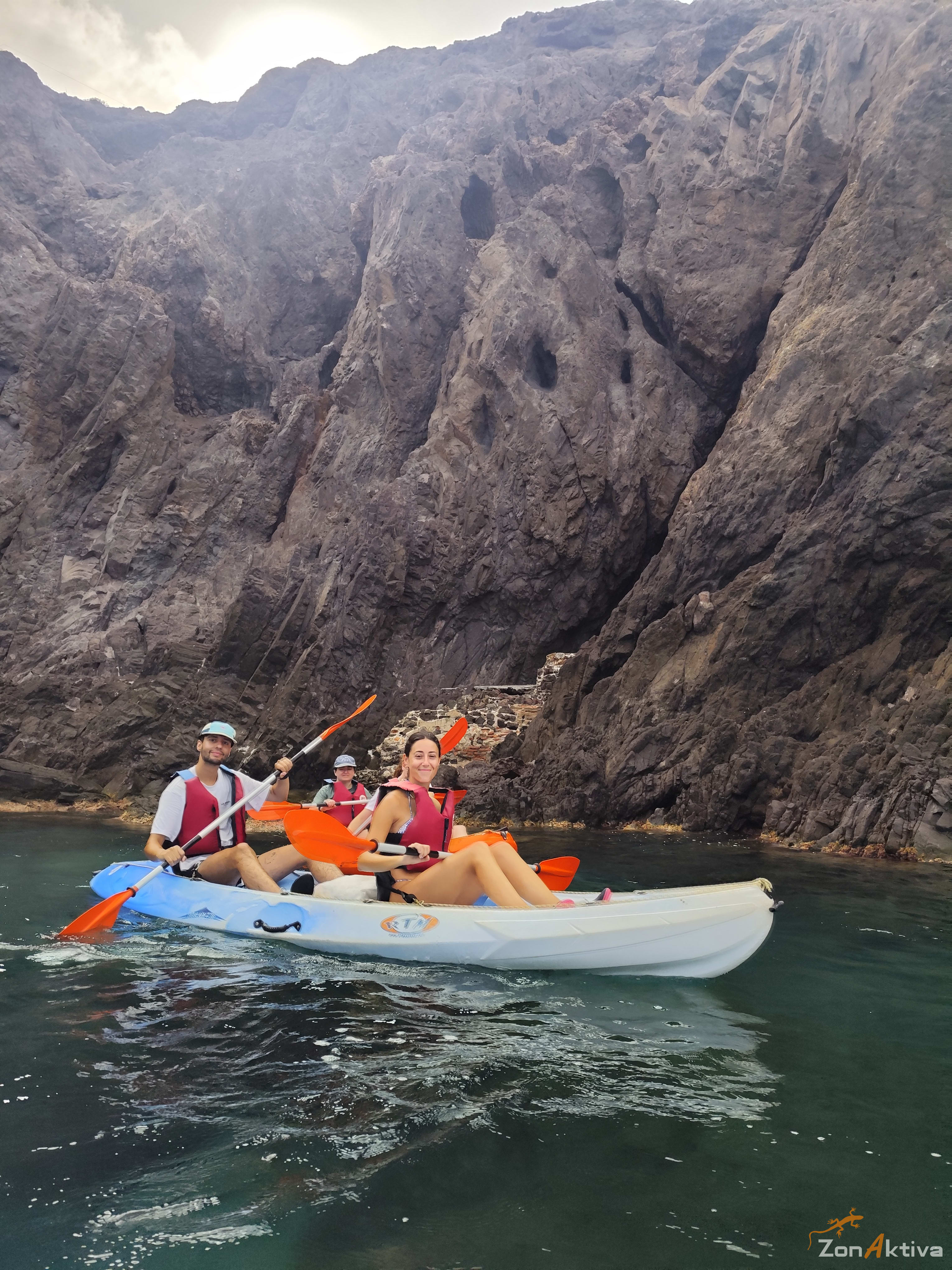 Kayaking in La Fabriquilla Arrecife de las Sirenas, Cabo de Gata – 30 July 2026 (photo 28)