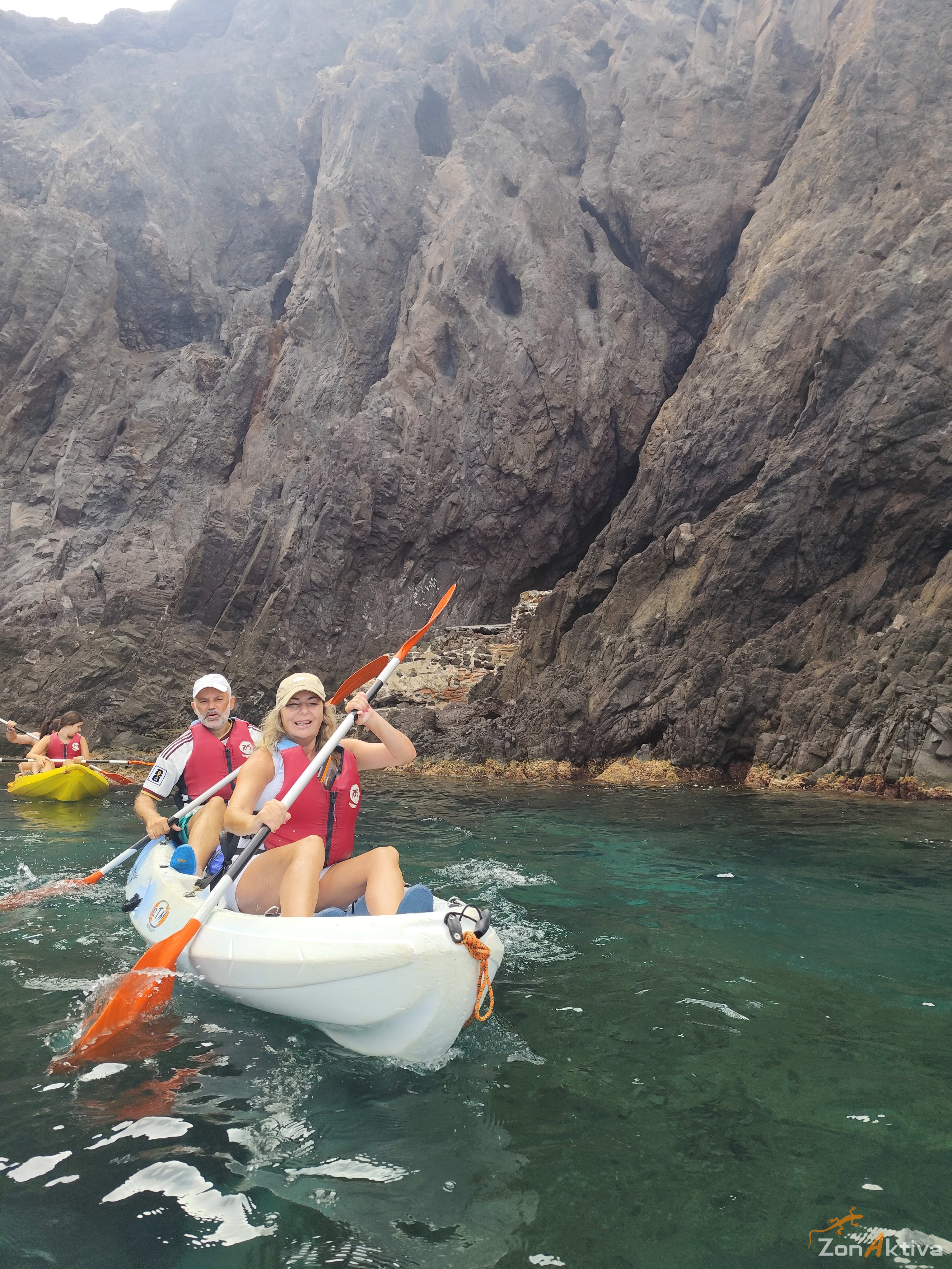 Kayaking in La Fabriquilla Arrecife de las Sirenas, Cabo de Gata – 30 July 2026 (photo 81)