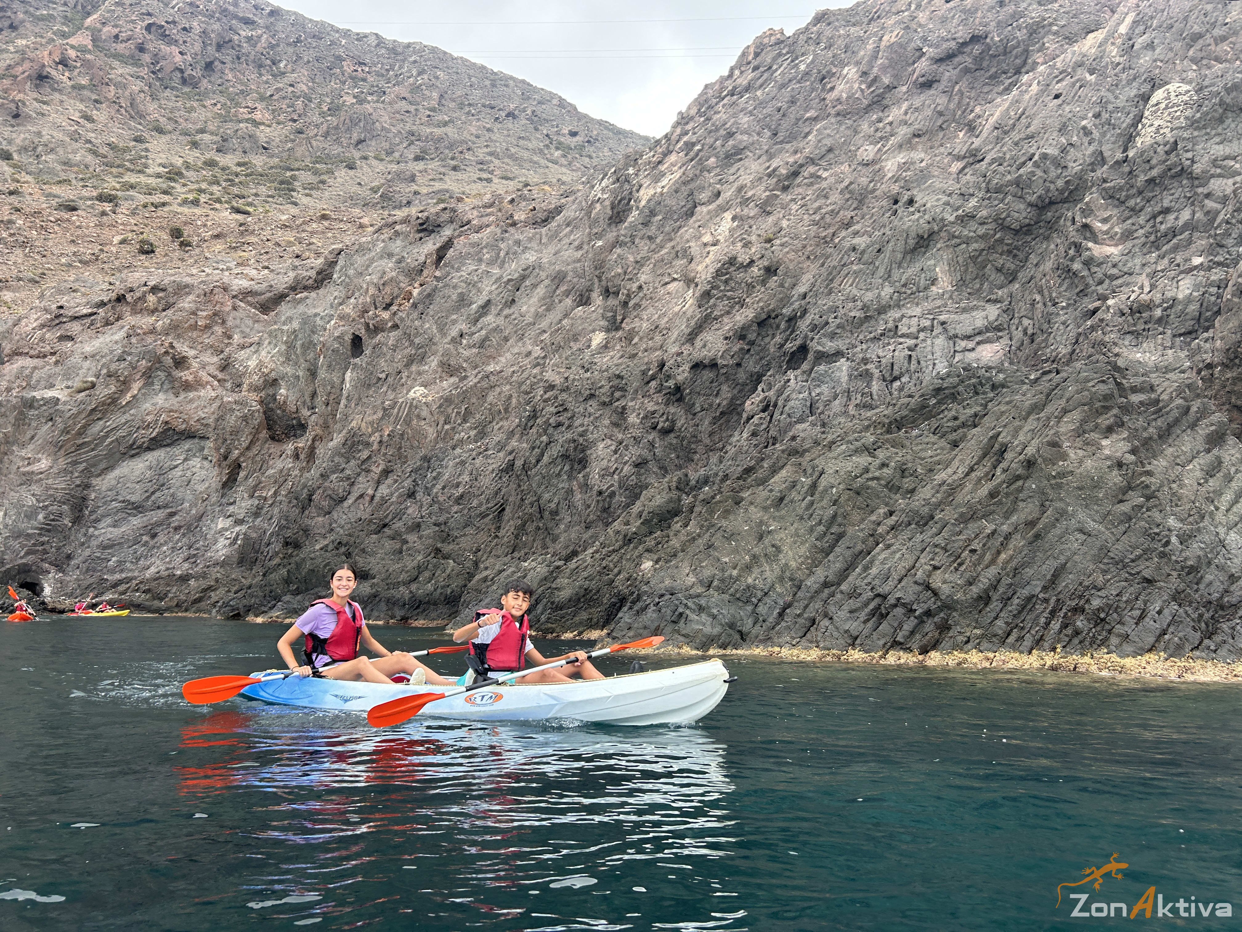 Kayaking in La Fabriquilla Arrecife de las Sirenas, Cabo de Gata – 31 July 2026 (photo 13)