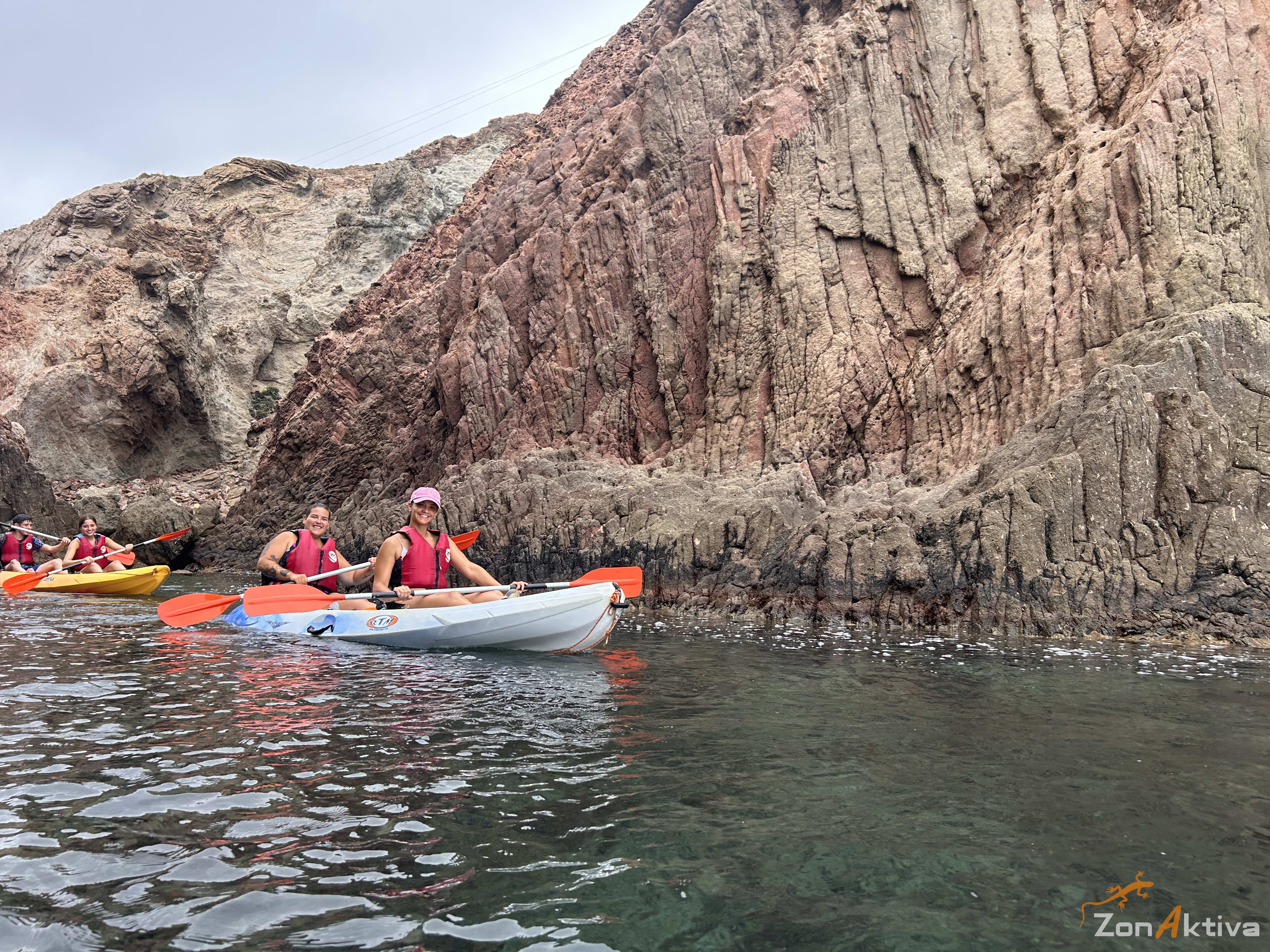 Kayaking in La Fabriquilla Arrecife de las Sirenas, Cabo de Gata – 31 July 2026 (photo 34)
