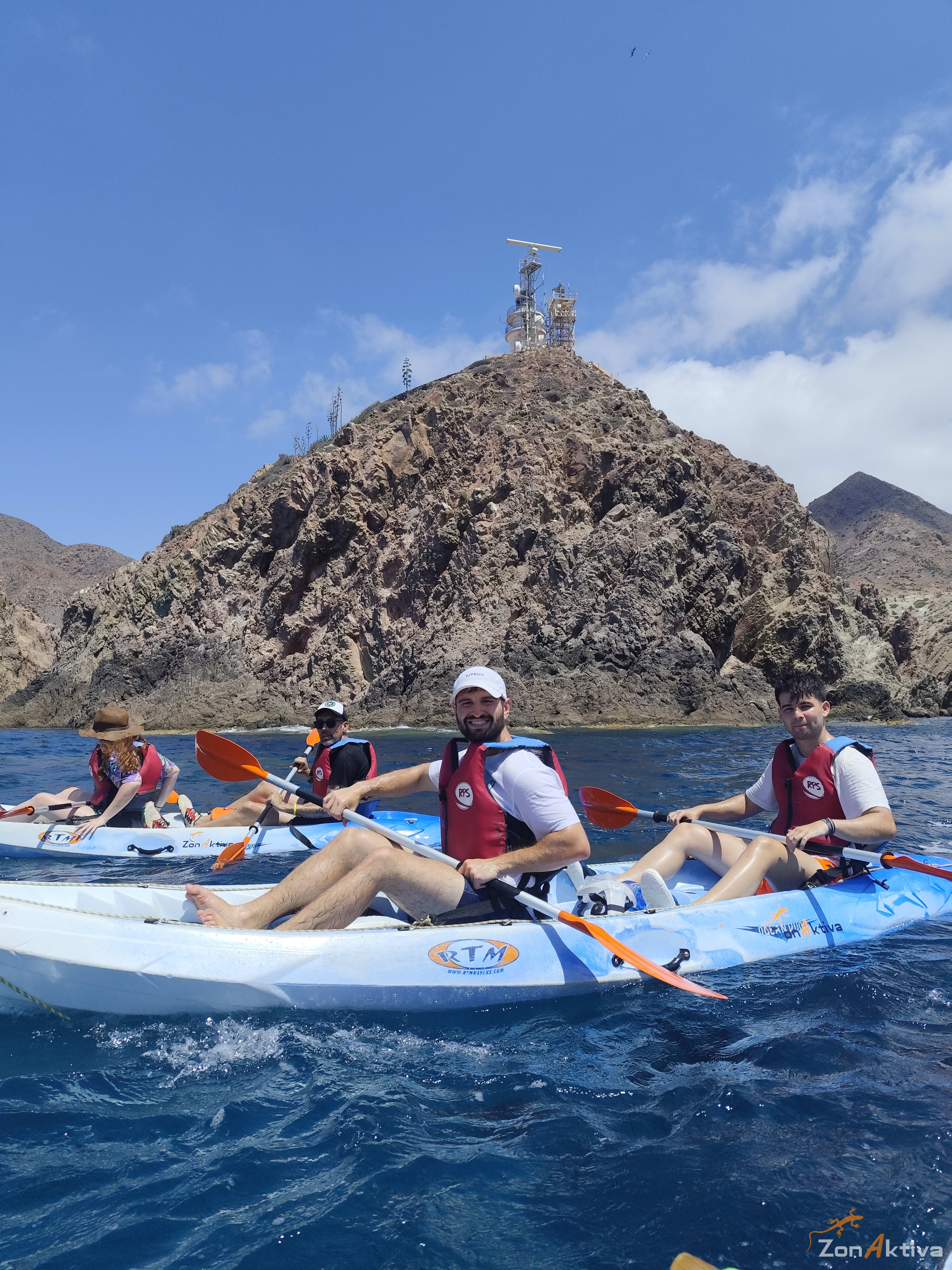 Kayaking in La Fabriquilla Arrecife de las Sirenas, Cabo de Gata – 7 August 2026 (photo 7)