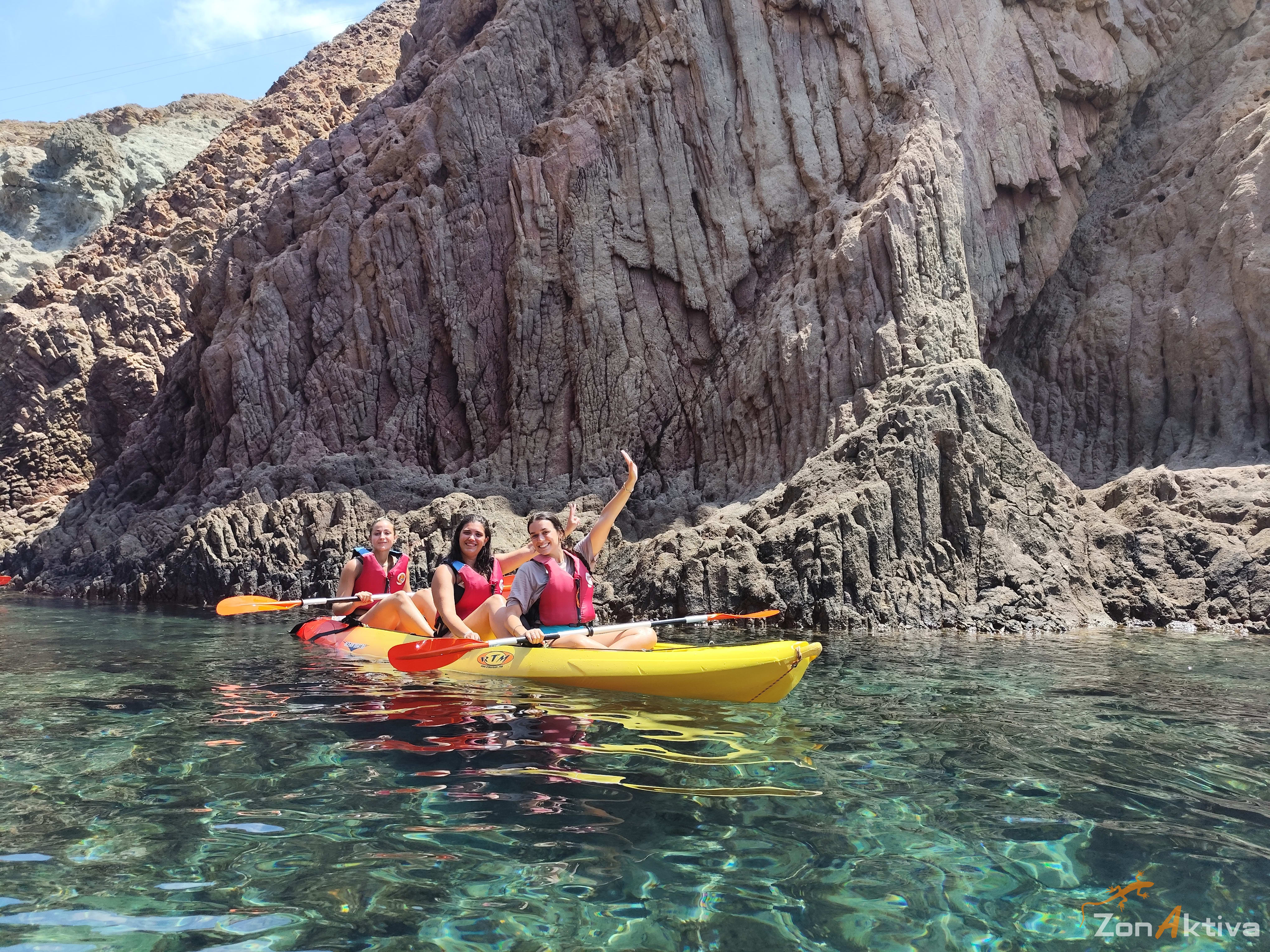 Kayaking in La Fabriquilla Arrecife de las Sirenas, Cabo de Gata – 7 August 2026 (photo 10)
