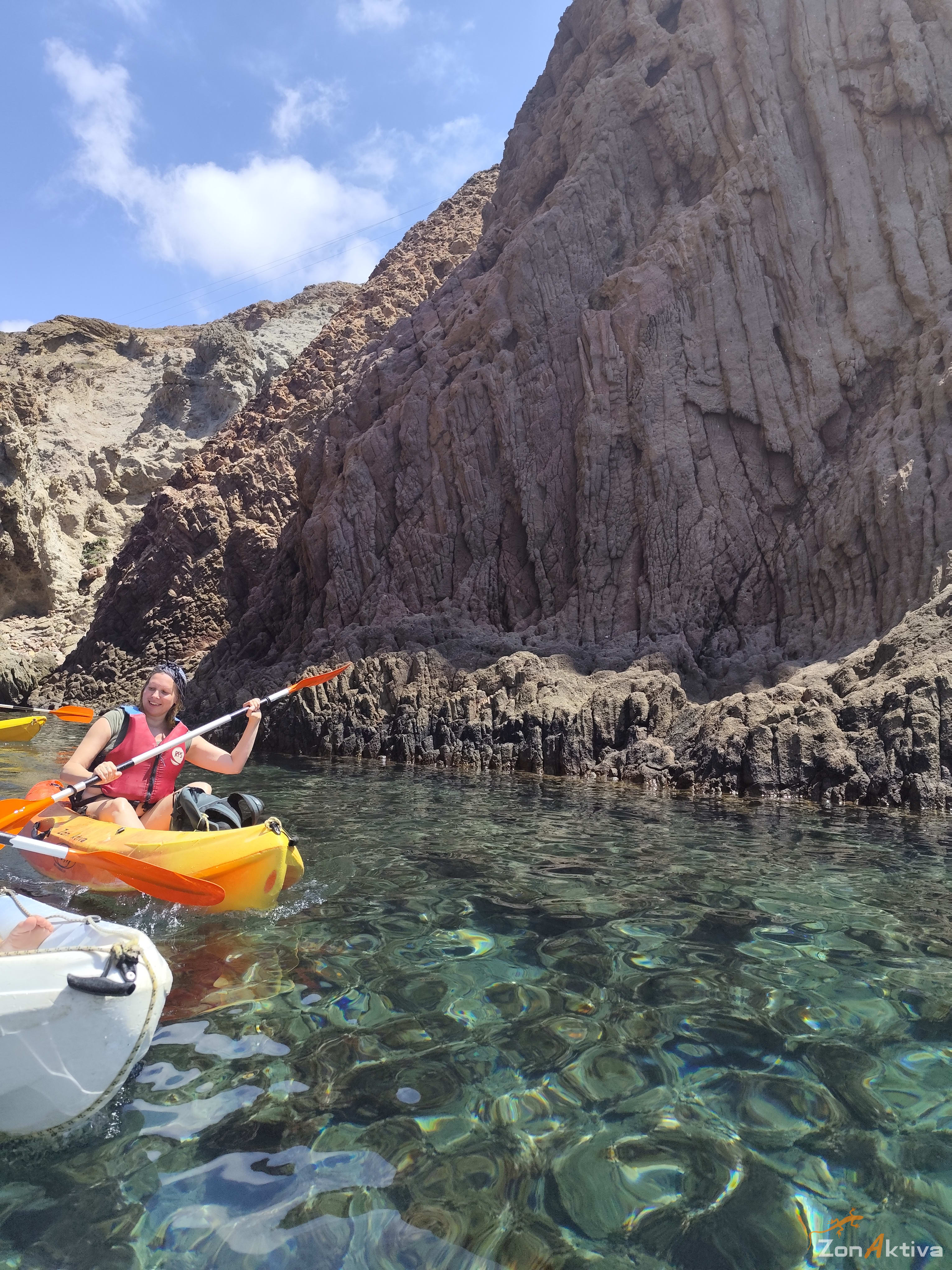 Kayaking in La Fabriquilla Arrecife de las Sirenas, Cabo de Gata – 7 August 2026 (photo 35)