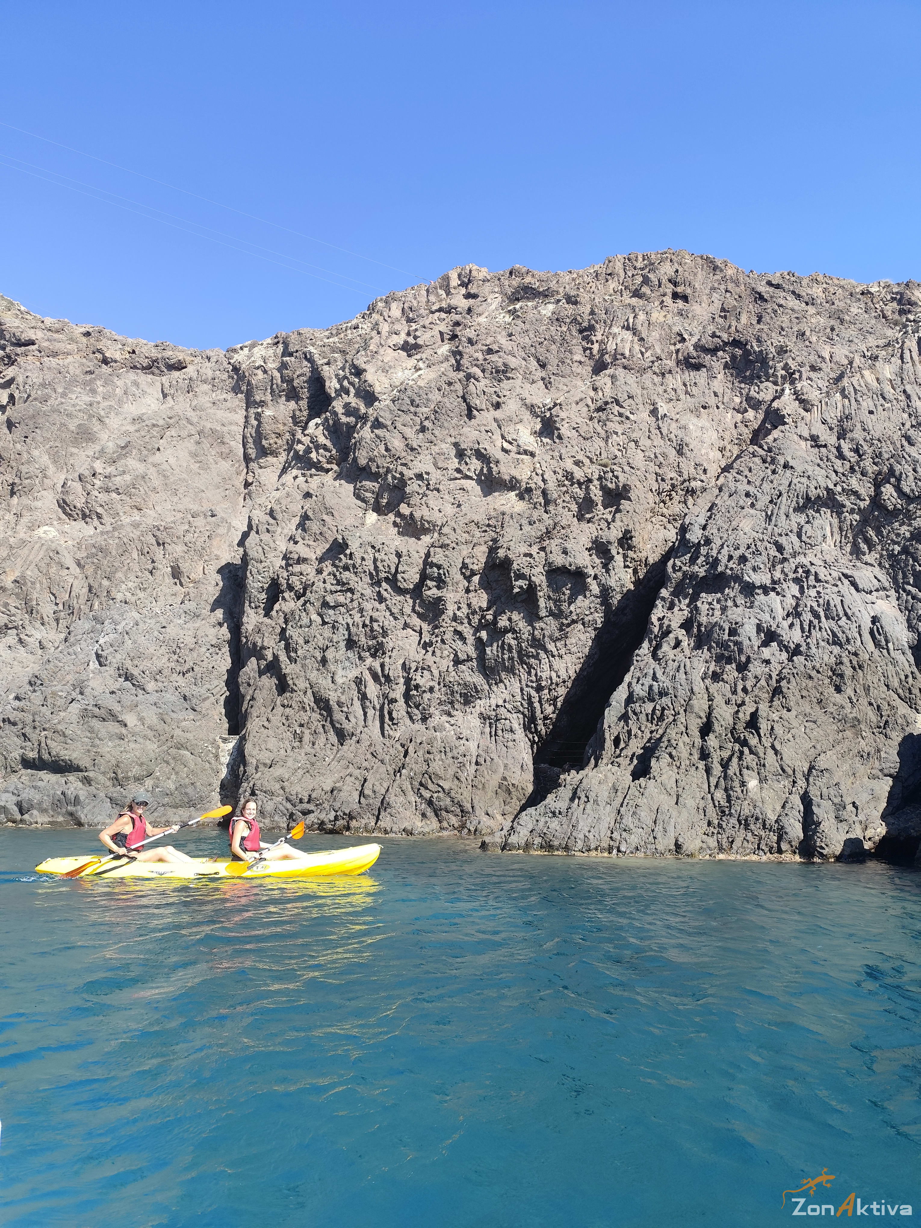 Kayaking in La Fabriquilla Arrecife de las Sirenas, Cabo de Gata – 7 August 2026 (photo 38)