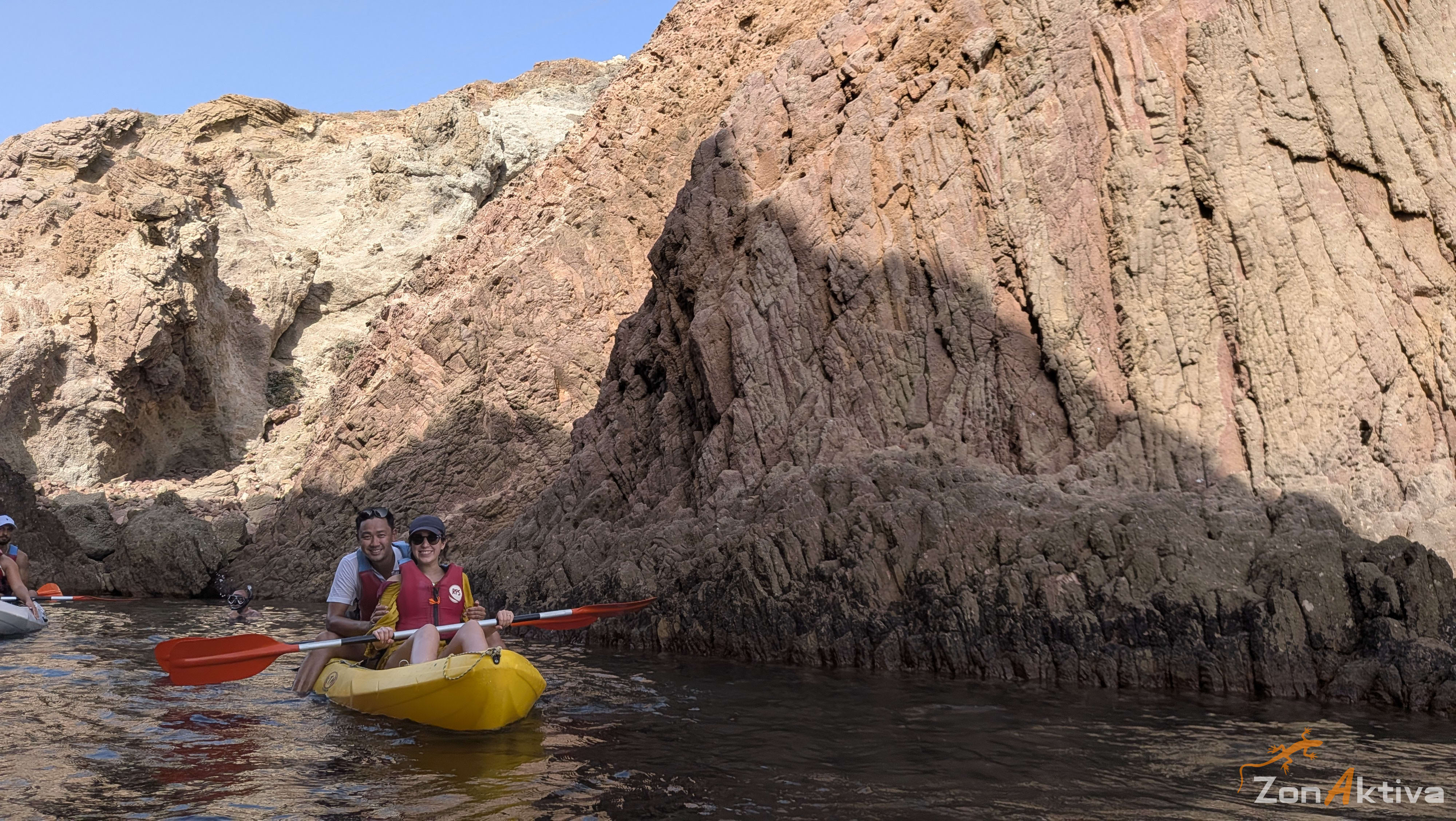 Kayaking in La Fabriquilla Arrecife de las Sirenas, Cabo de Gata – 8 August 2026 (photo 16)