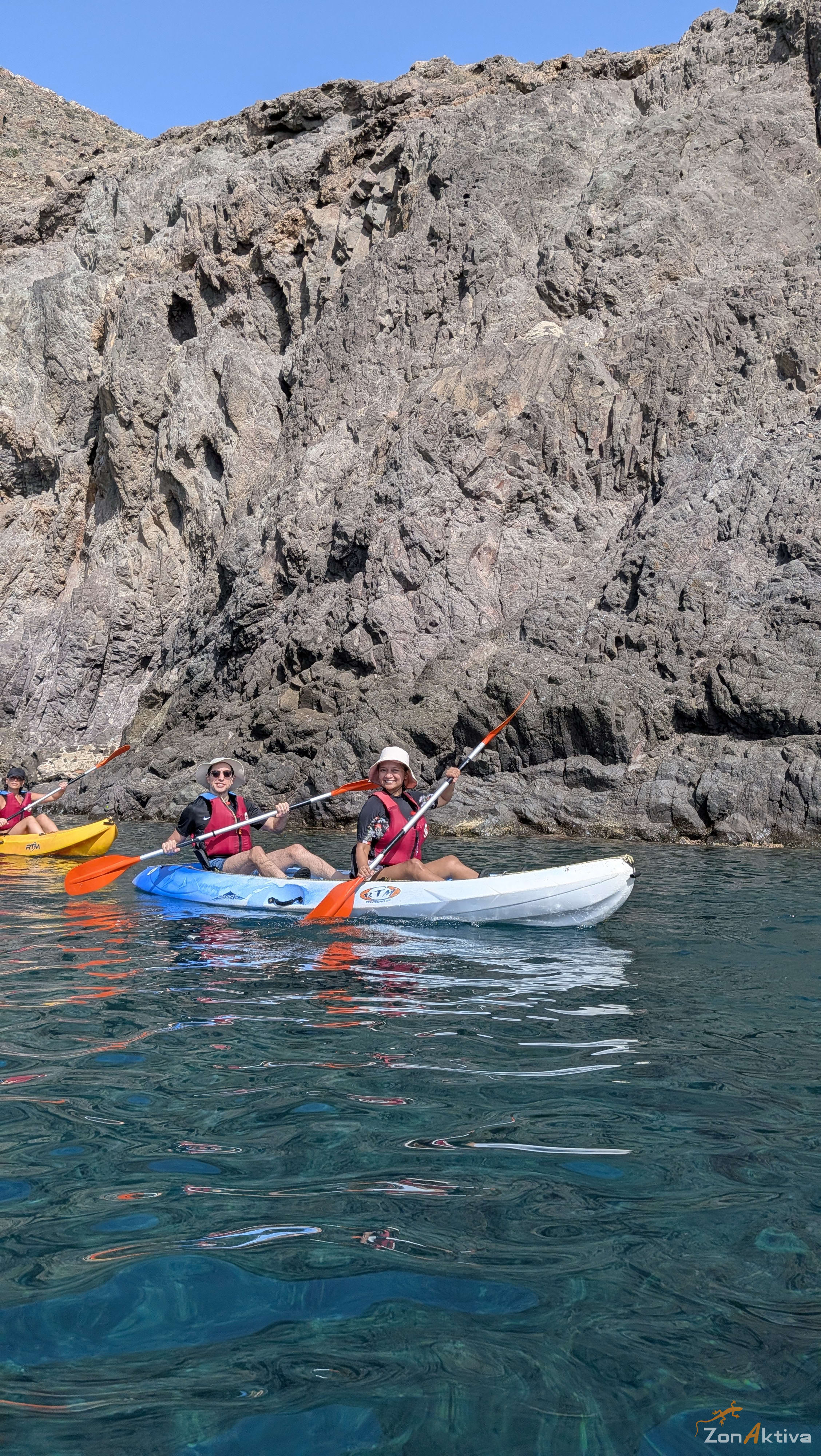 Kayaking in La Fabriquilla Arrecife de las Sirenas, Cabo de Gata – 8 August 2026 (photo 32)