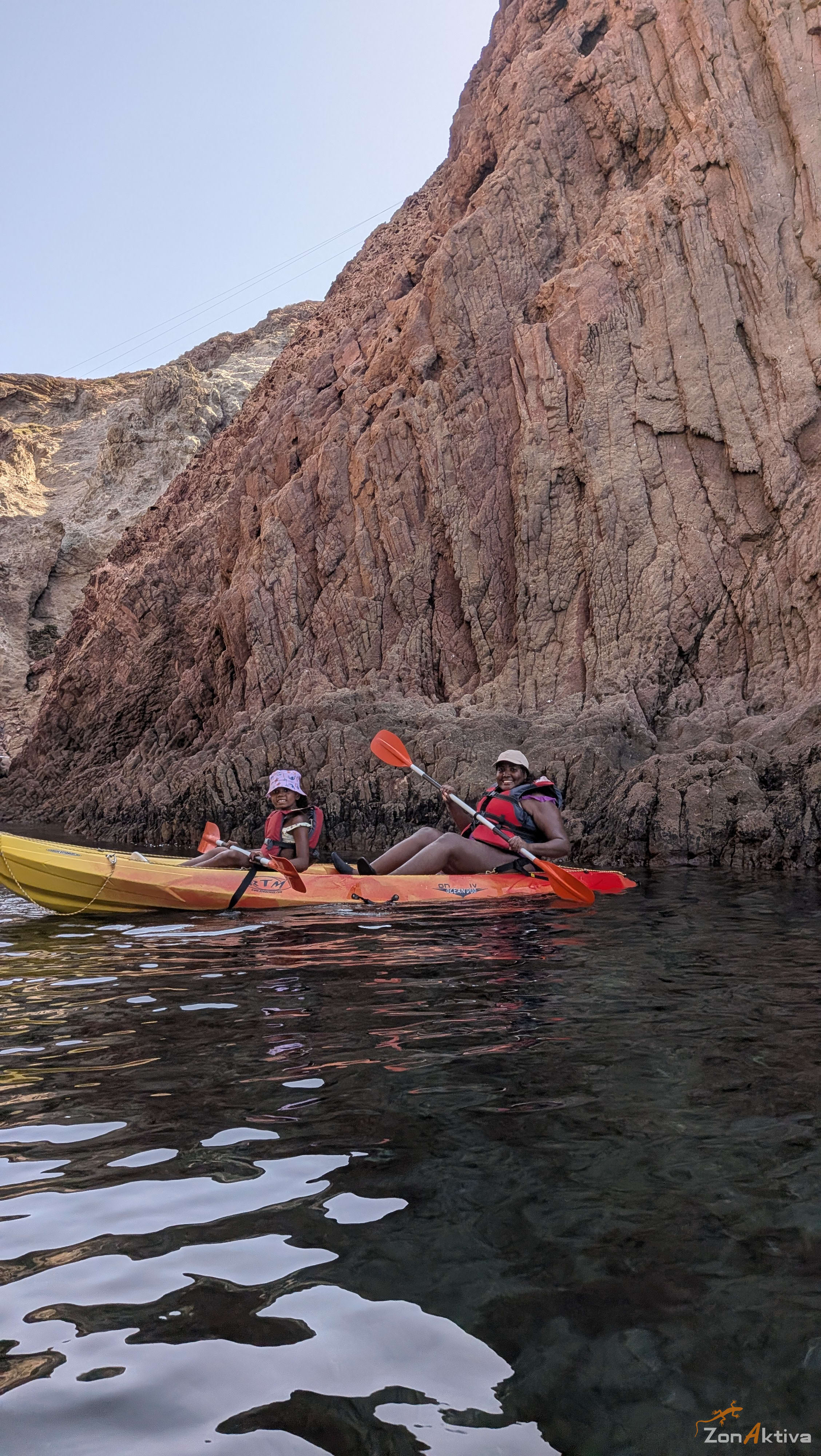 Kayaking in La Fabriquilla Arrecife de las Sirenas, Cabo de Gata – 8 August 2026 (photo 36)