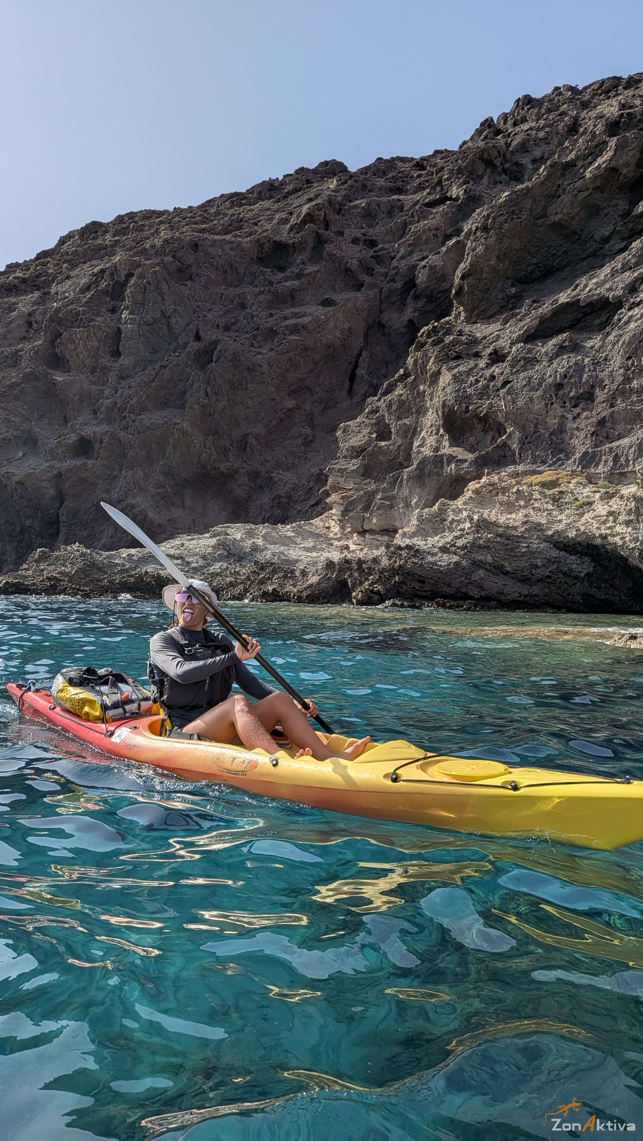 Kayaking in La Fabriquilla Arrecife de las Sirenas, Cabo de Gata – 8 August 2026 (photo 41)