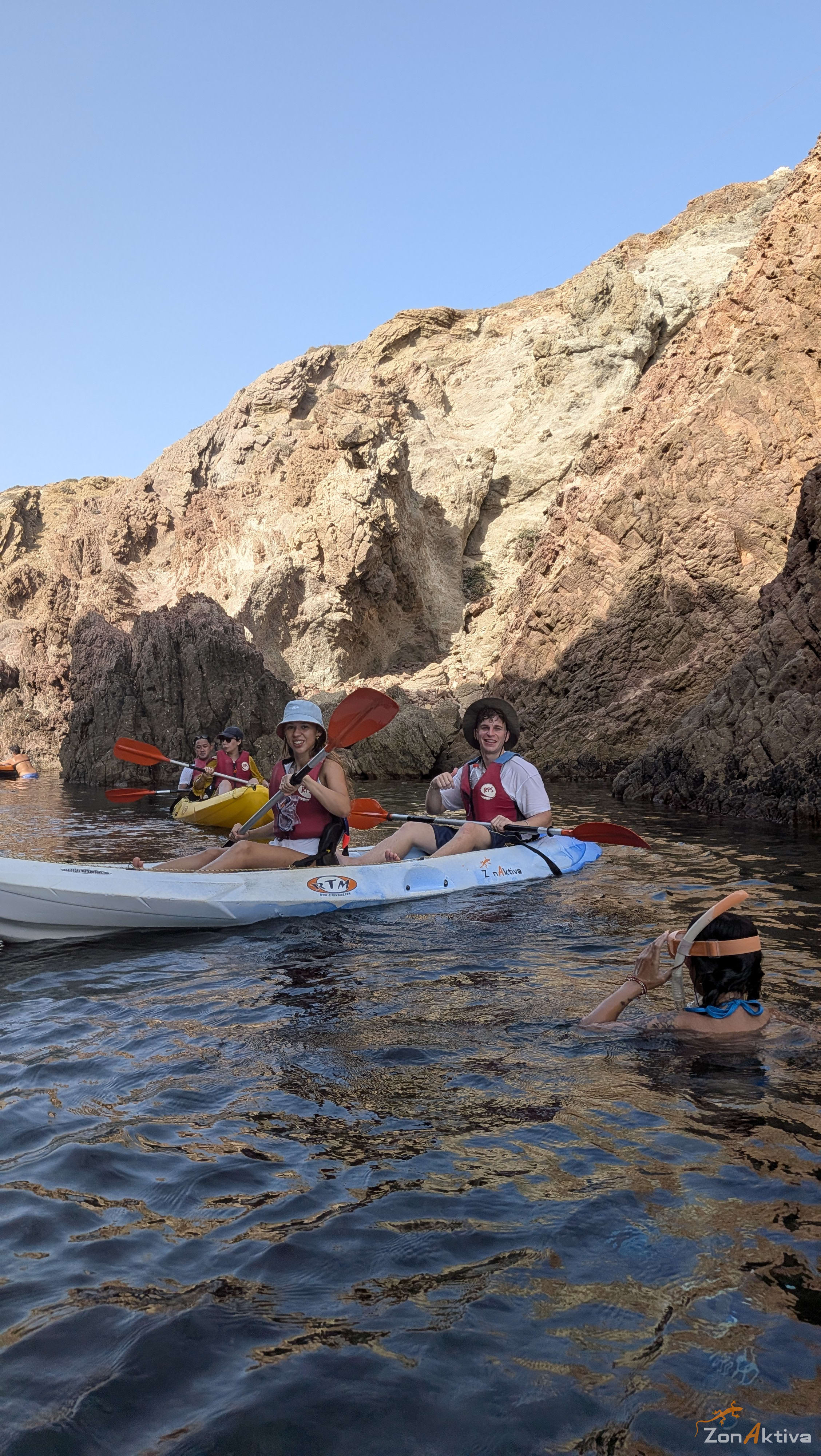 Kayaking in La Fabriquilla Arrecife de las Sirenas, Cabo de Gata – 8 August 2026 (photo 58)