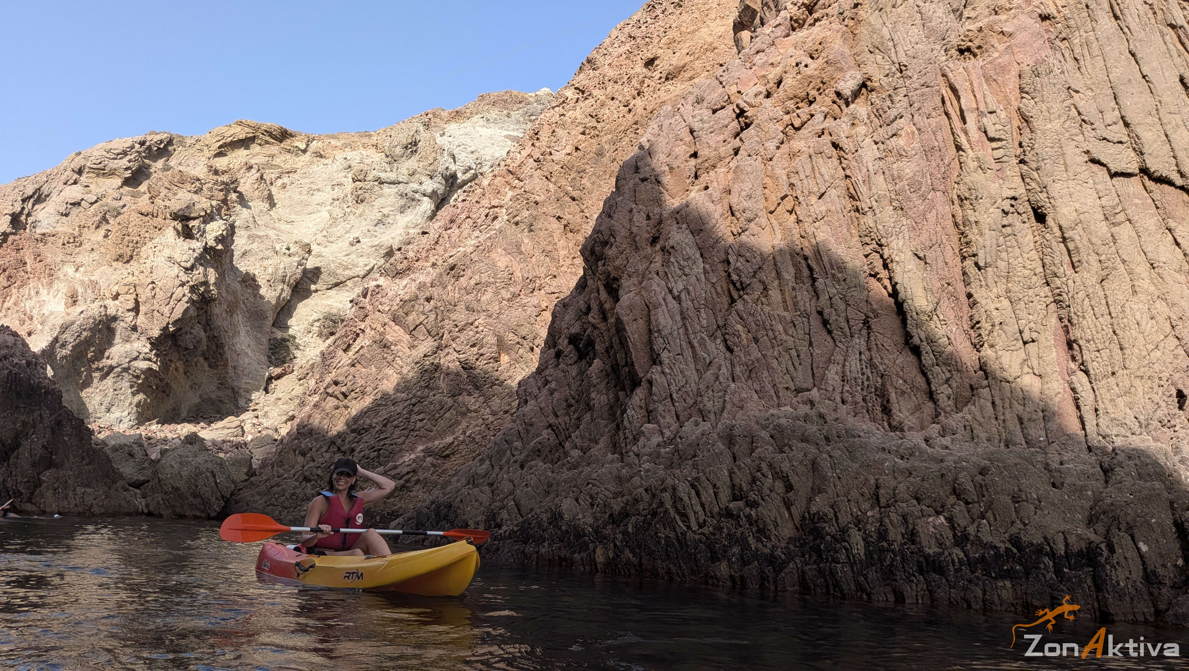 Kayaking in La Fabriquilla Arrecife de las Sirenas, Cabo de Gata – 8 August 2026 (photo 82)