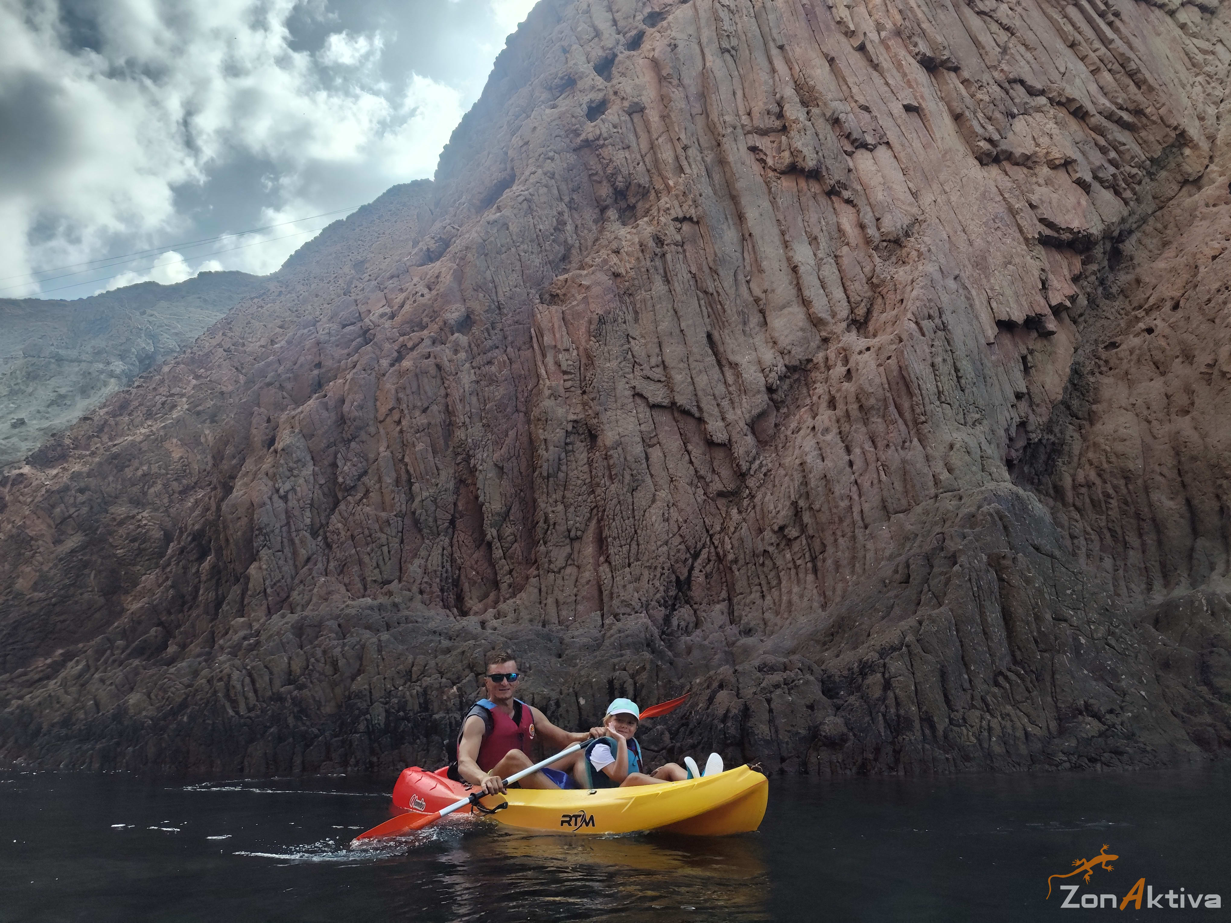 Kayaking in La Fabriquilla Arrecife de las Sirenas, Cabo de Gata – 9 August 2026 (photo 17)