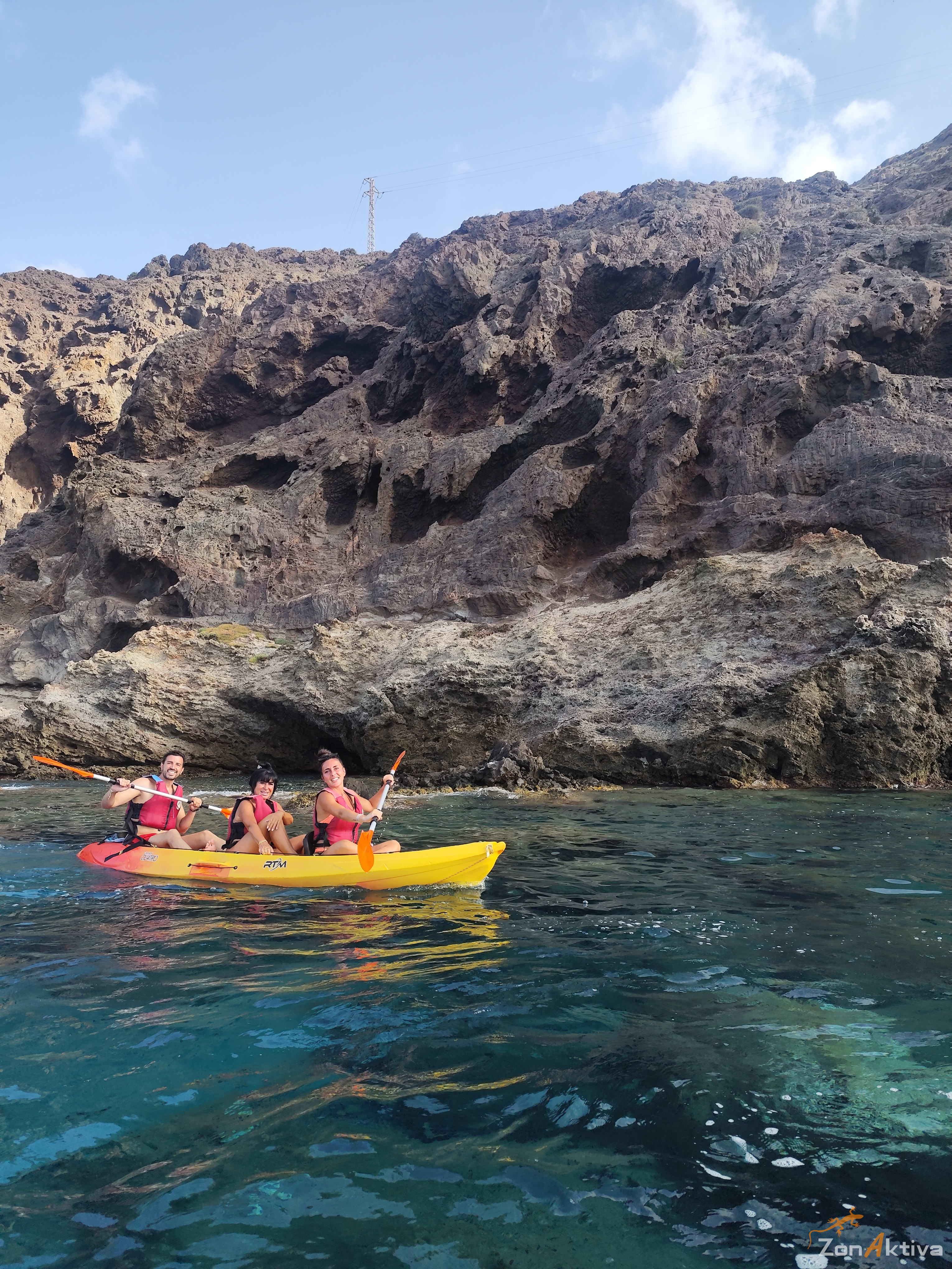 Kayaking in La Fabriquilla Arrecife de las Sirenas, Cabo de Gata – 9 August 2026 (photo 18)