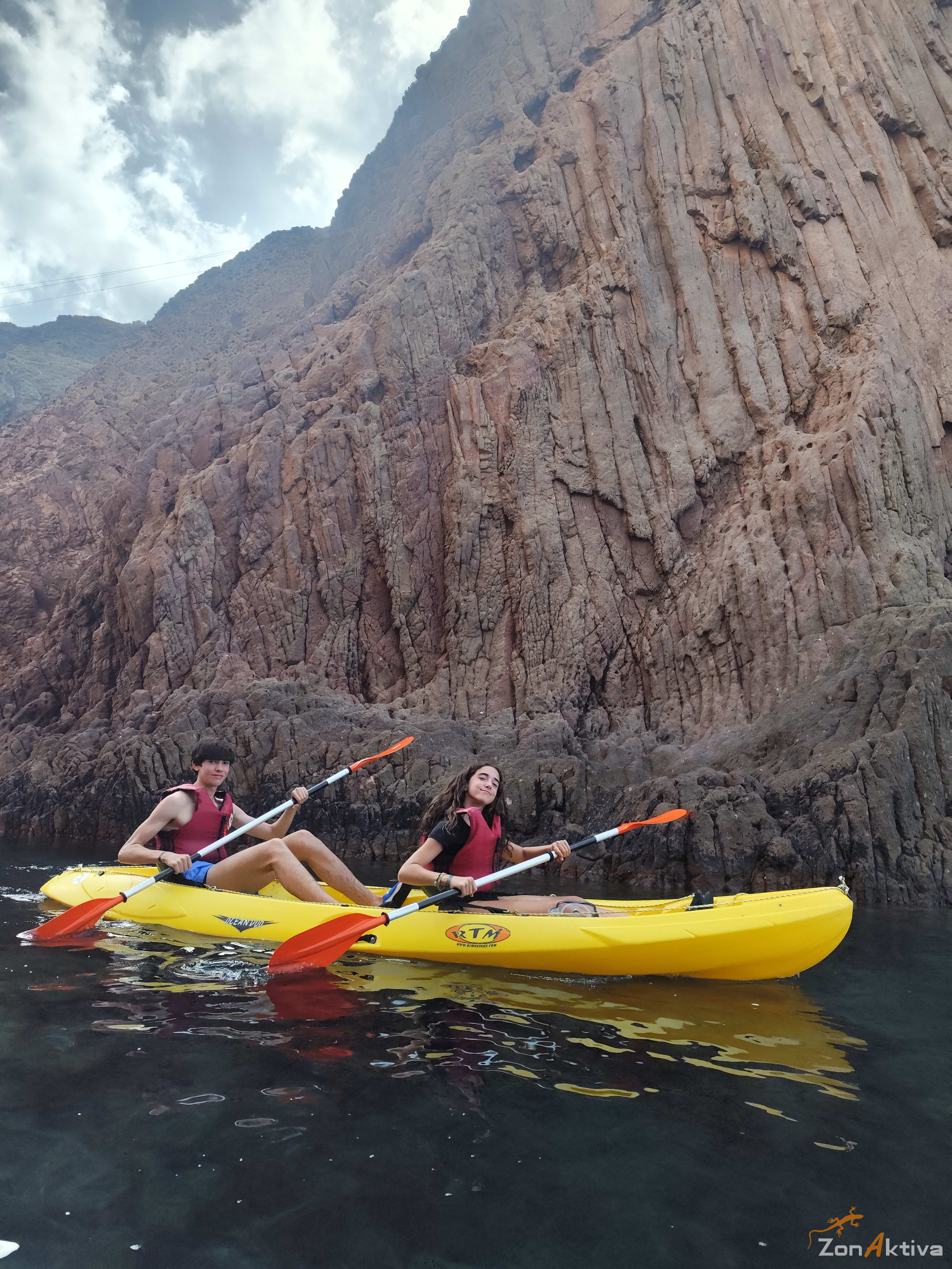 Kayaking in La Fabriquilla Arrecife de las Sirenas, Cabo de Gata – 9 August 2026 (photo 28)