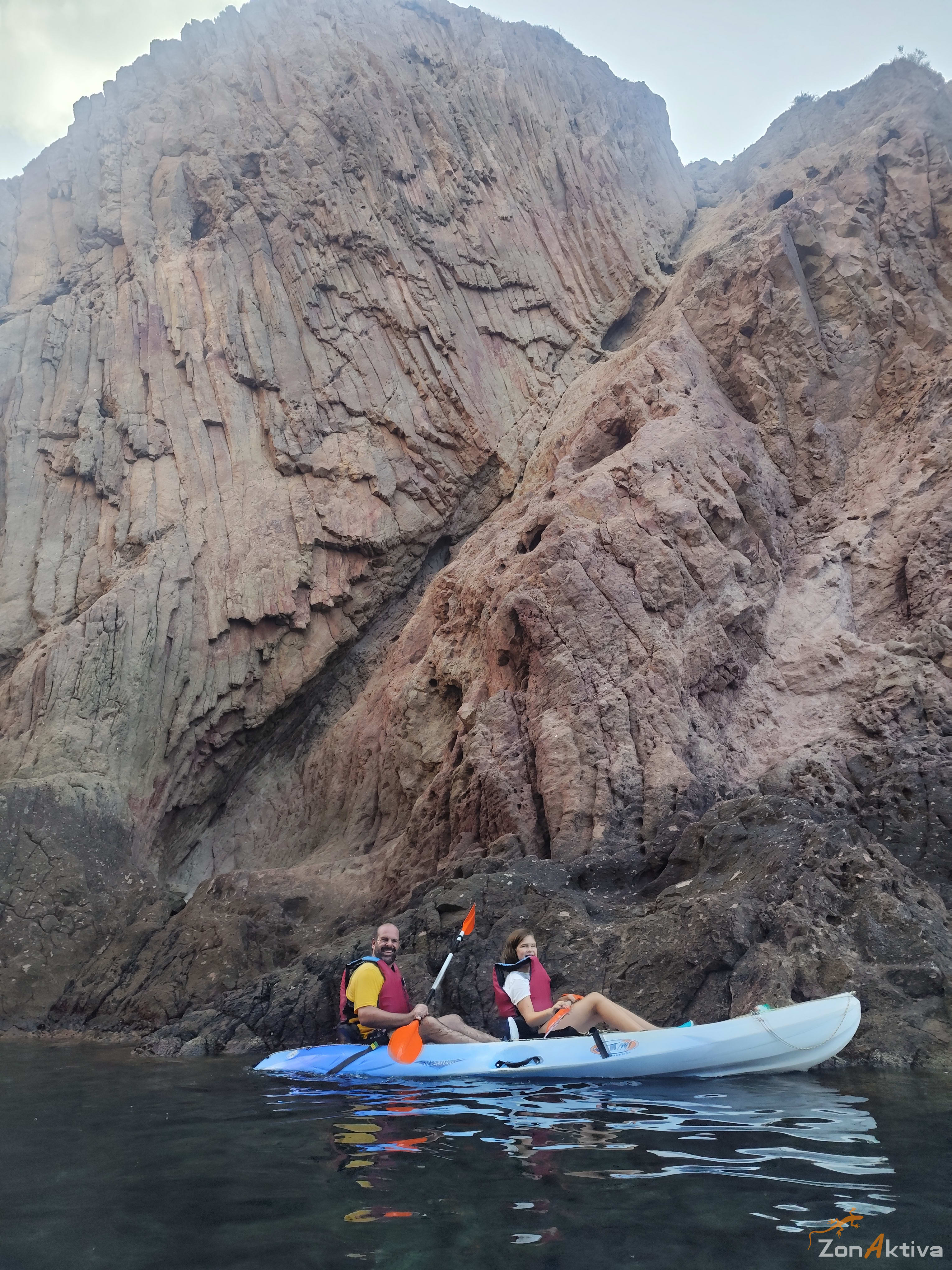 Kayaking in La Fabriquilla Arrecife de las Sirenas, Cabo de Gata – 9 August 2026 (photo 29)