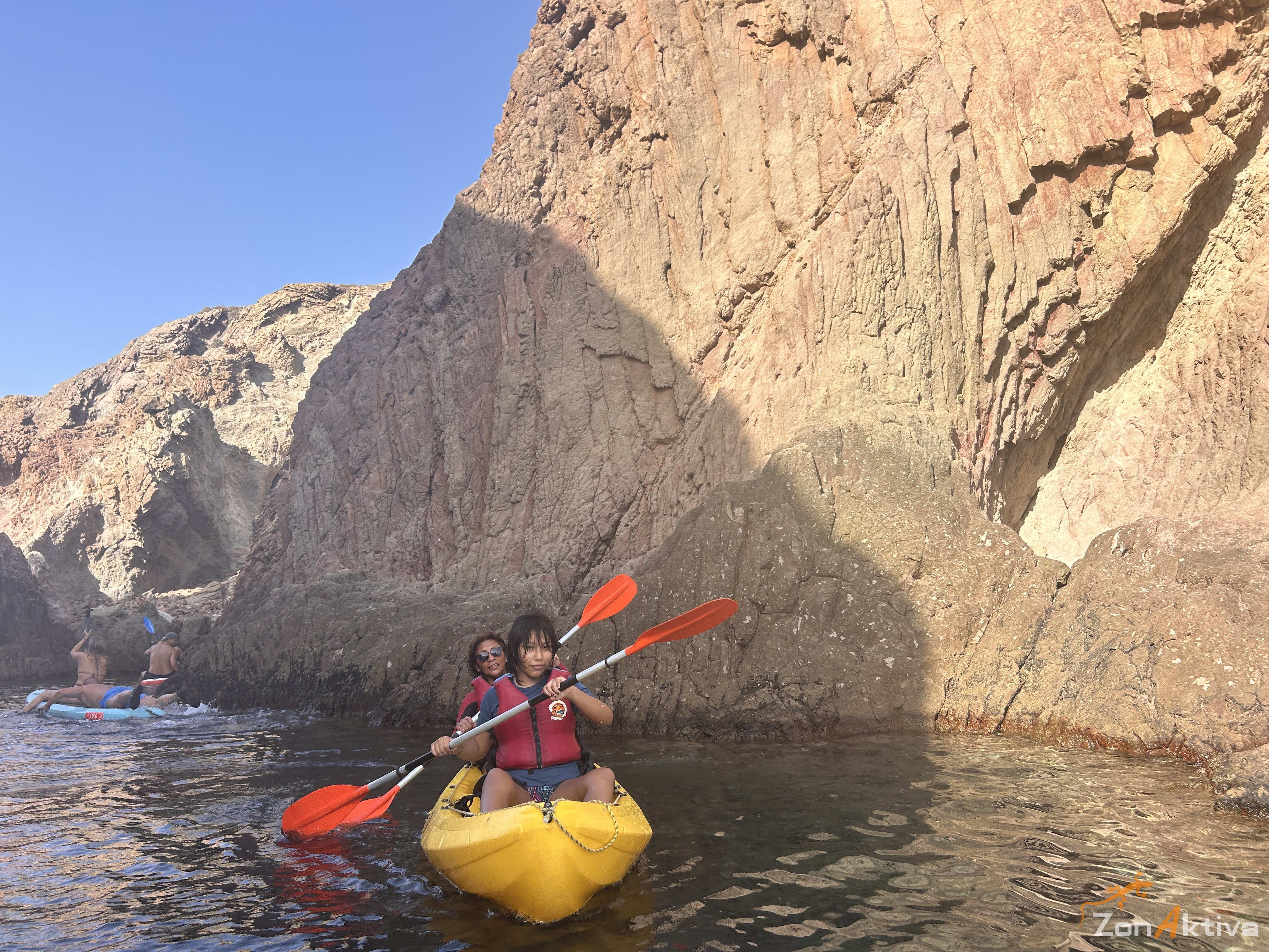 Kayaking in La Fabriquilla Arrecife de las Sirenas, Cabo de Gata – 9 August 2026 (photo 34)