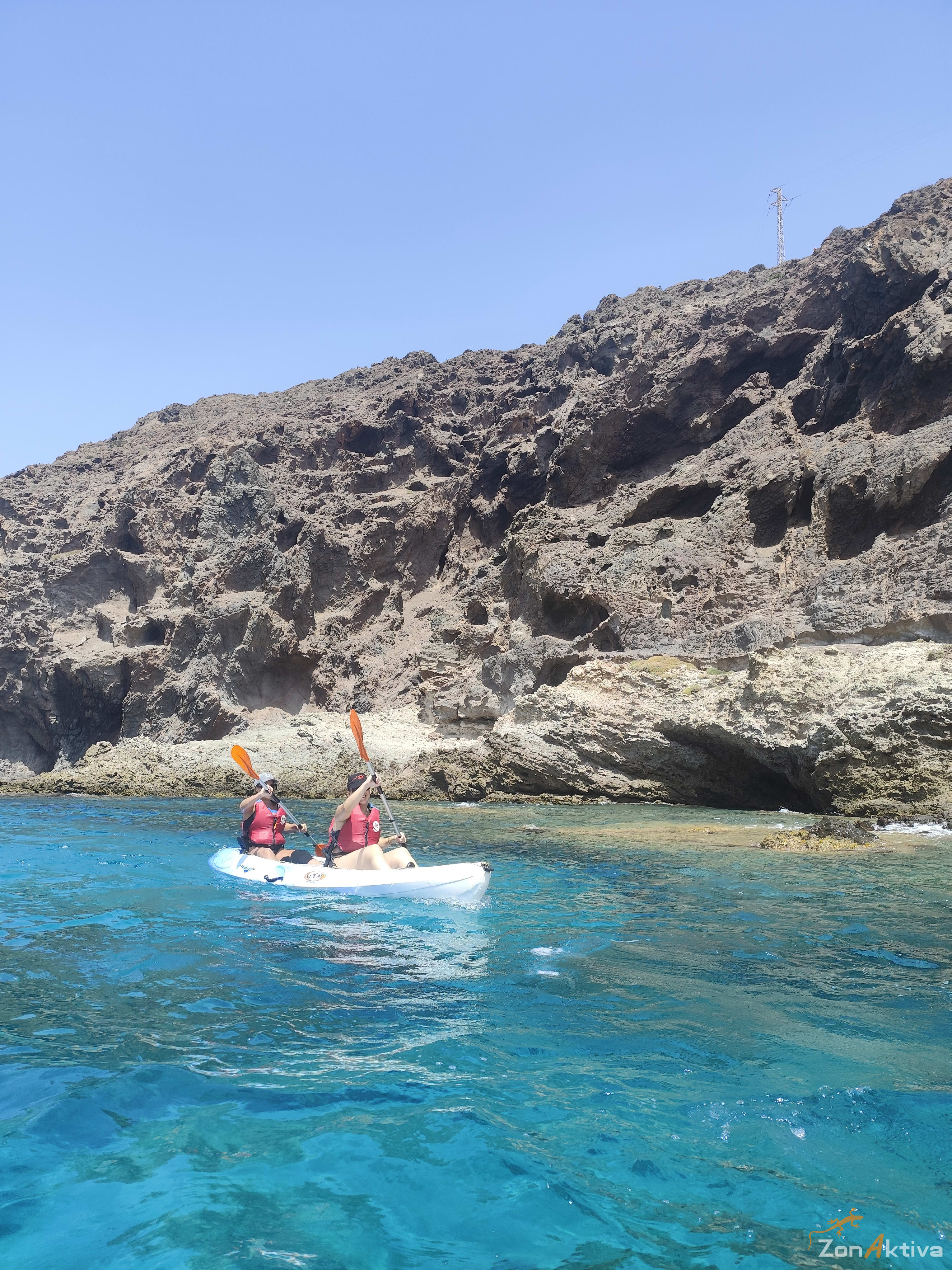 Kayaking in La Fabriquilla Arrecife de las Sirenas, Cabo de Gata – 9 August 2026 (photo 122)