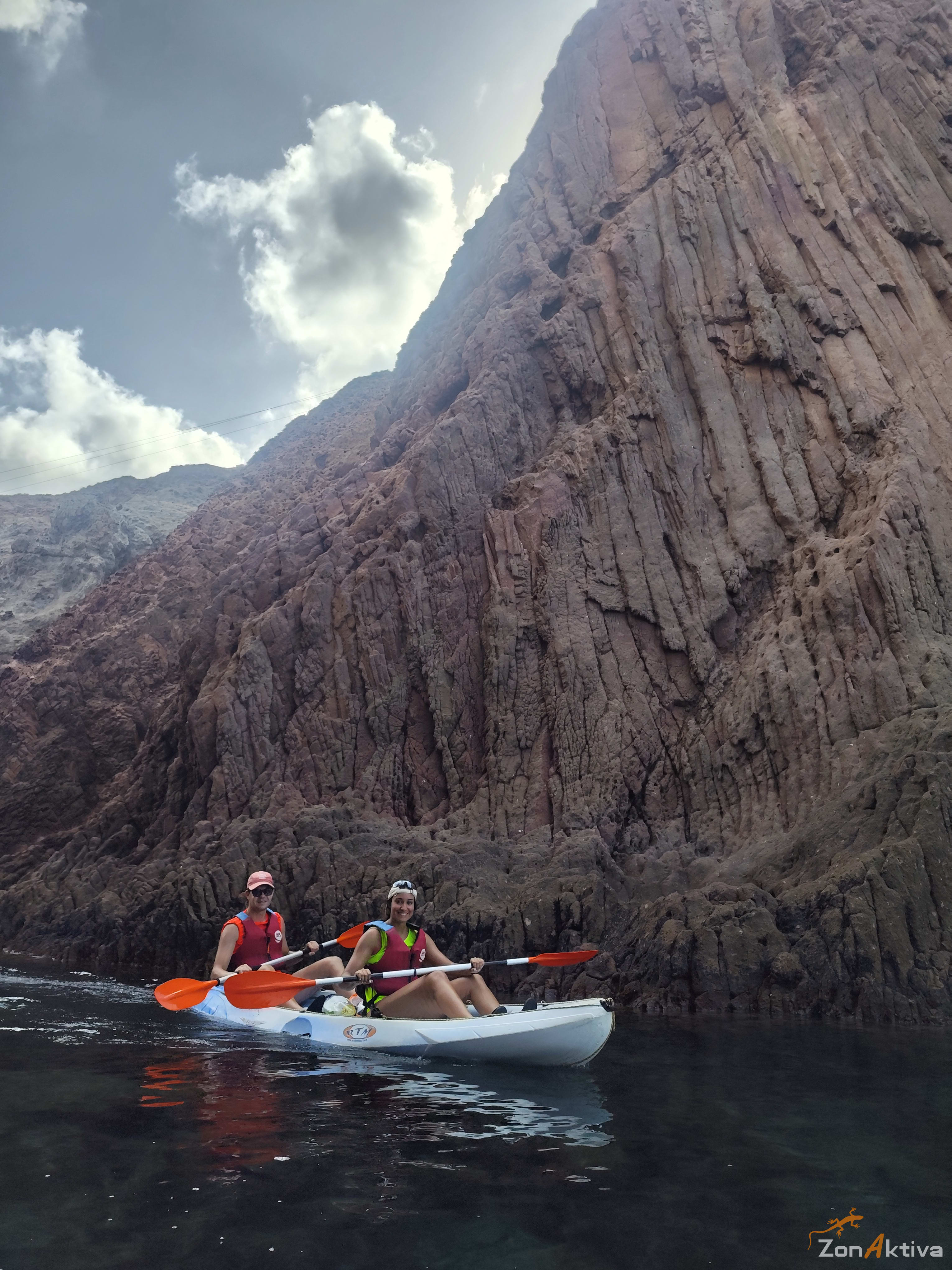 Kayaking in La Fabriquilla Arrecife de las Sirenas, Cabo de Gata – 9 August 2026 (photo 130)