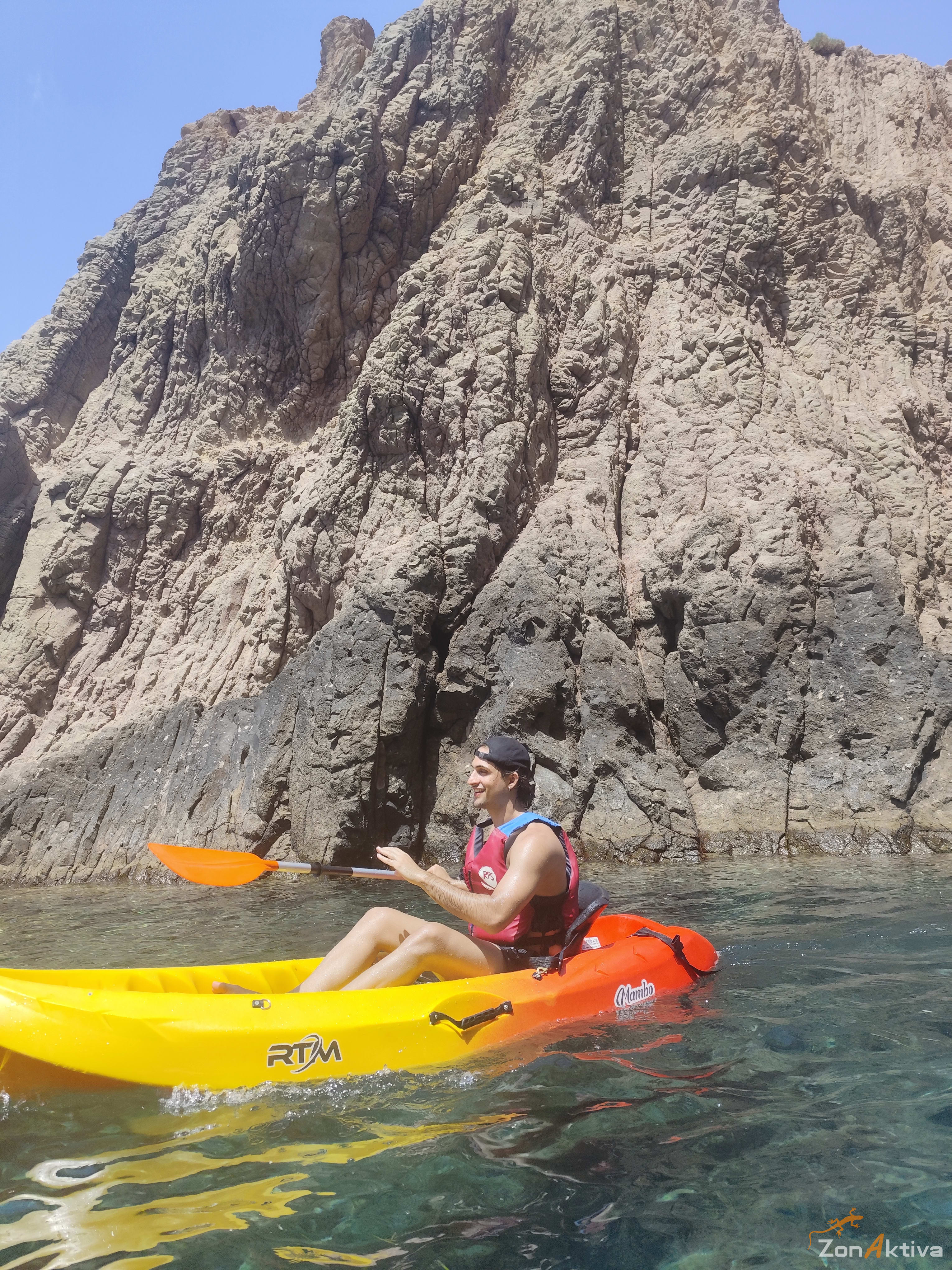 Kayaking in La Fabriquilla Arrecife de las Sirenas, Cabo de Gata – 9 August 2026 (photo 145)