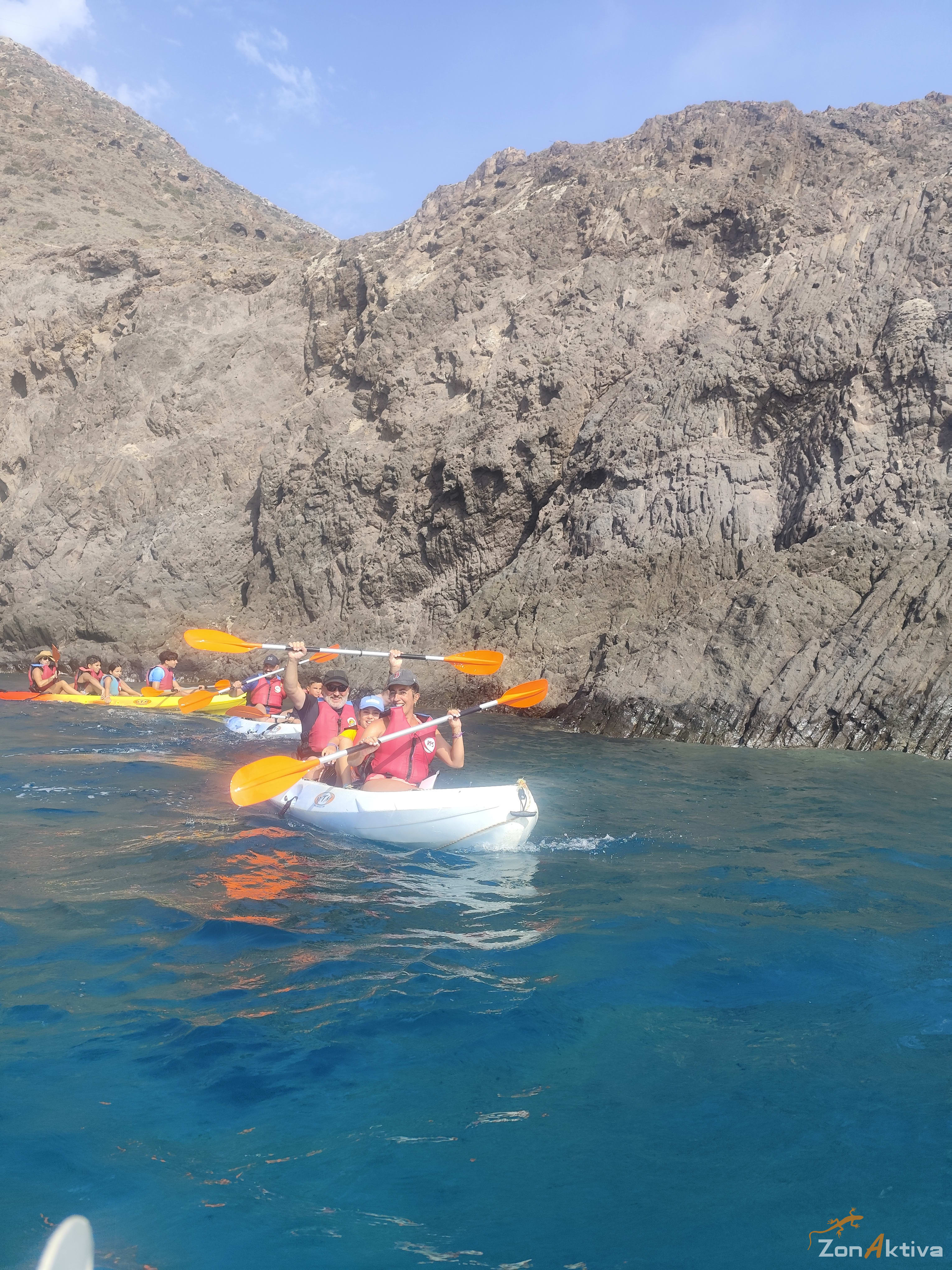 Kayaking in La Fabriquilla Arrecife de las Sirenas, Cabo de Gata – 10 August 2026 (photo 4)